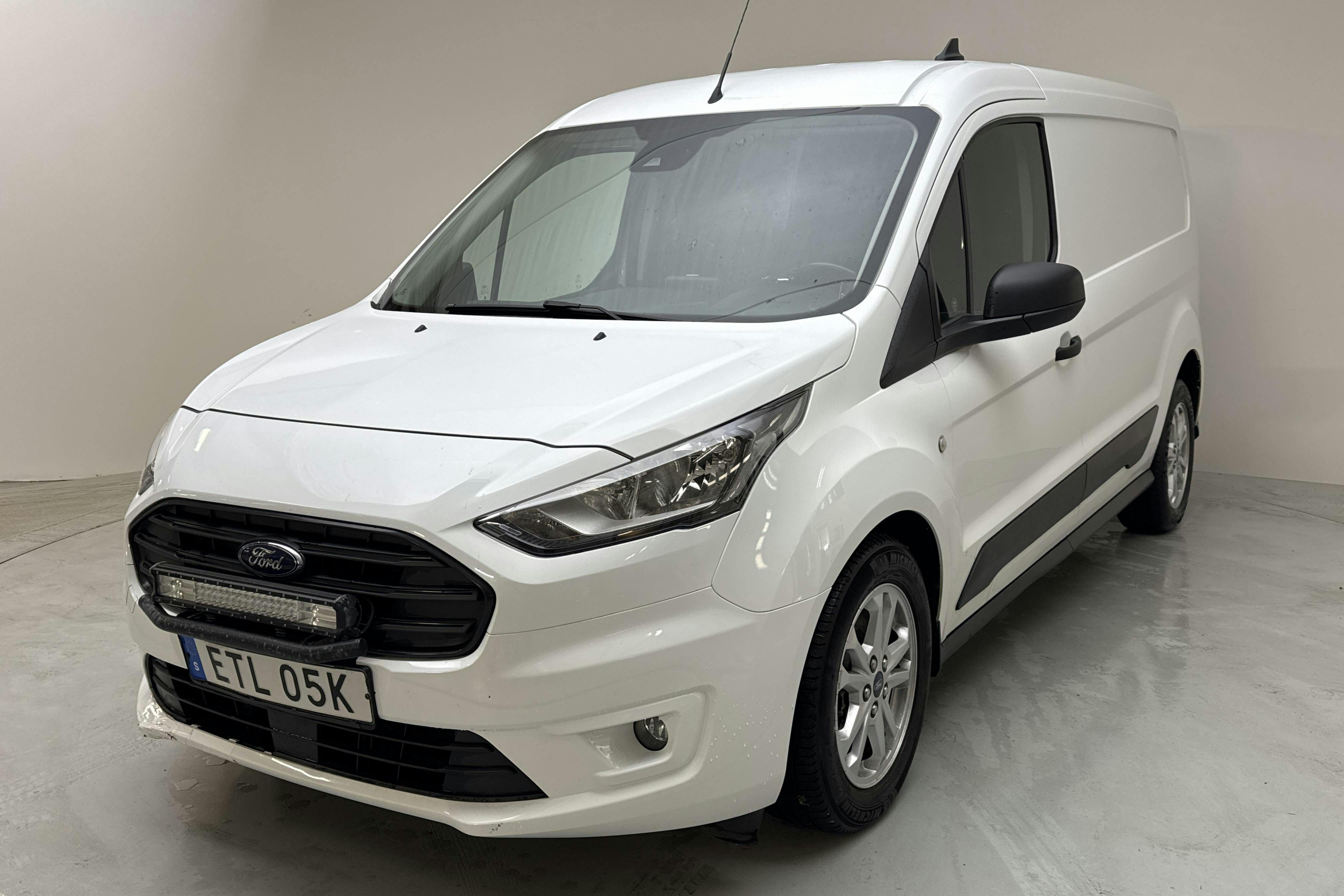 Ford Transit Connect 1.5 EcoBlue (100hk) - 9 875 mil - Automat - vit - 2022