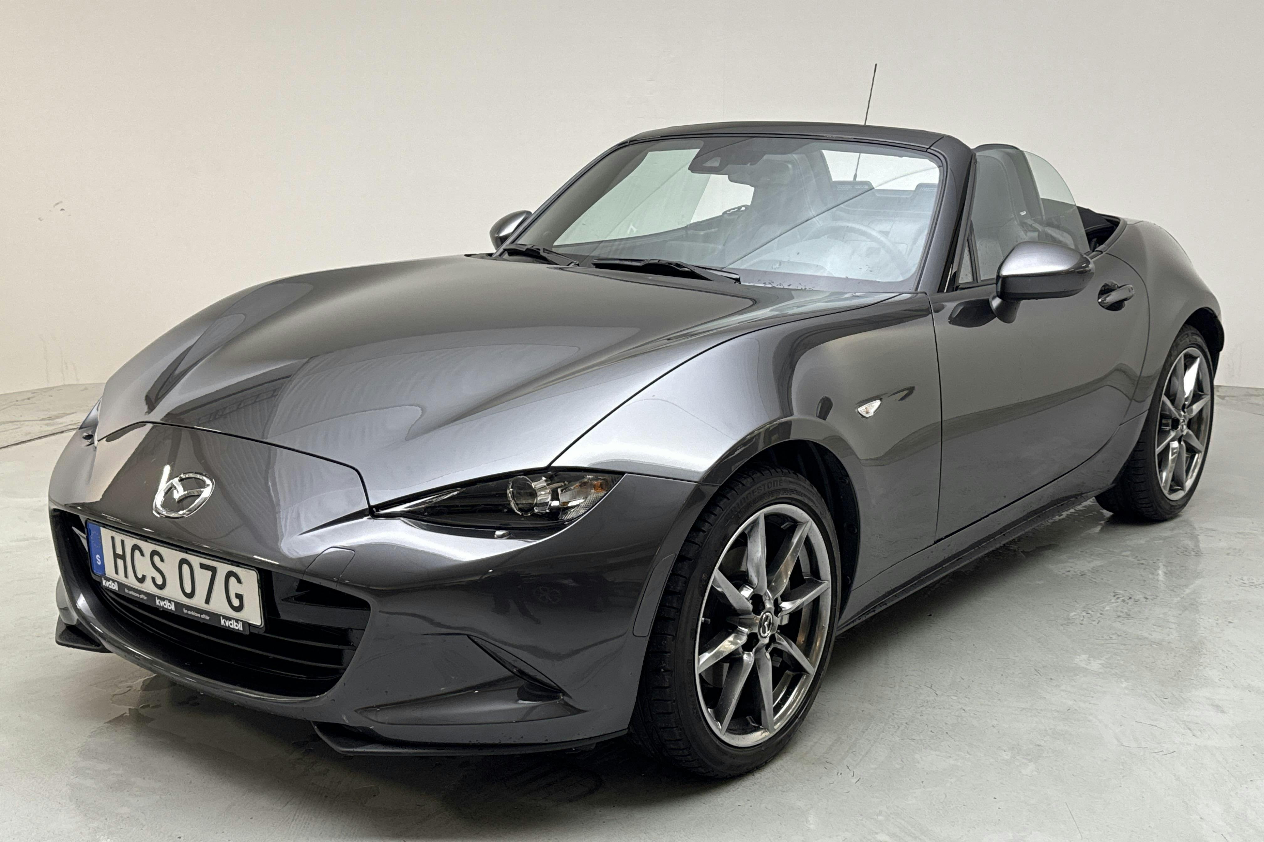Mazda MX-5 2.0 (184hk) - 8 980 km - Manualna - szary - 2021