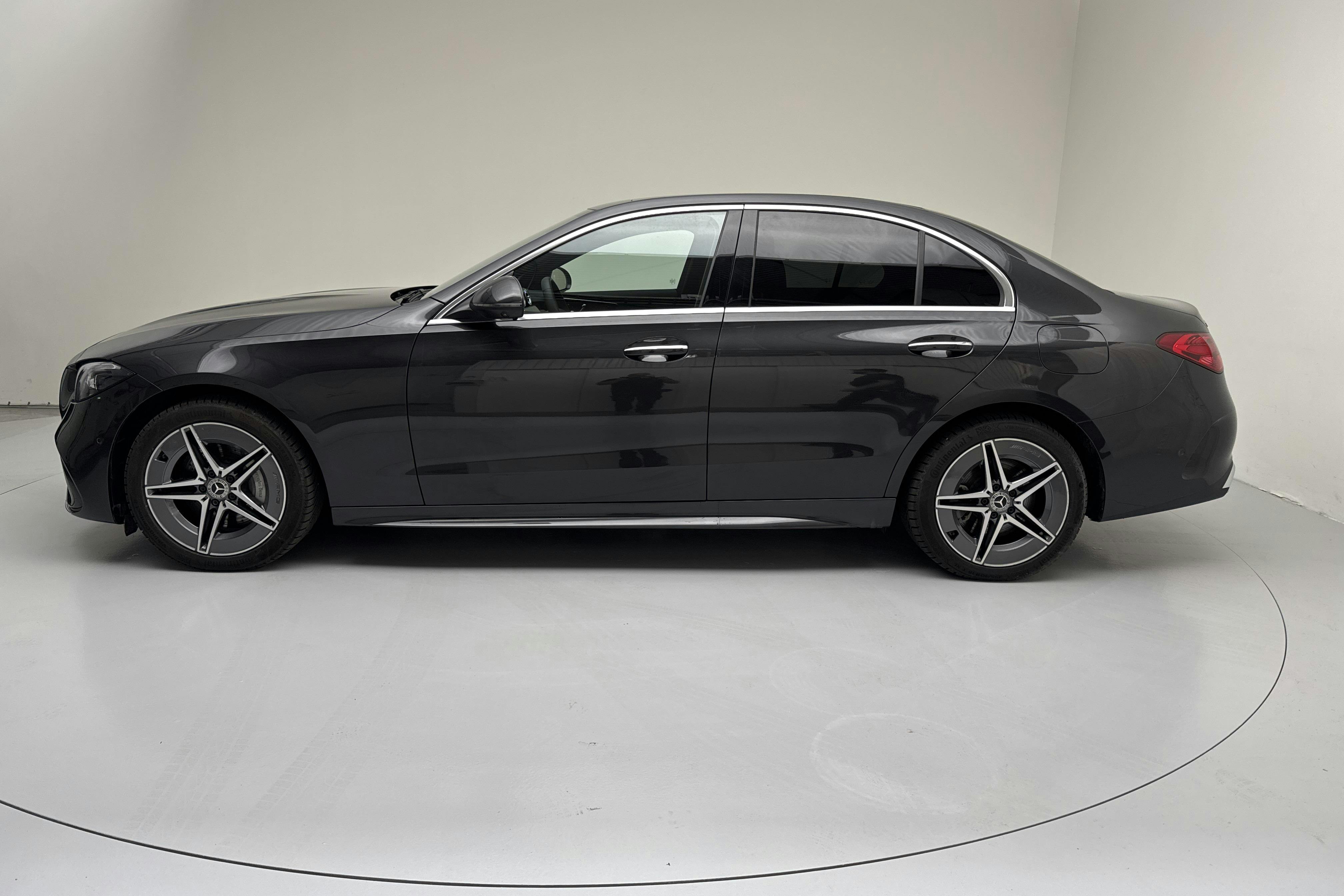 Mercedes C 300 e Sedan W206 (333hk) - 2 880 km - Automatic - gray - 2024