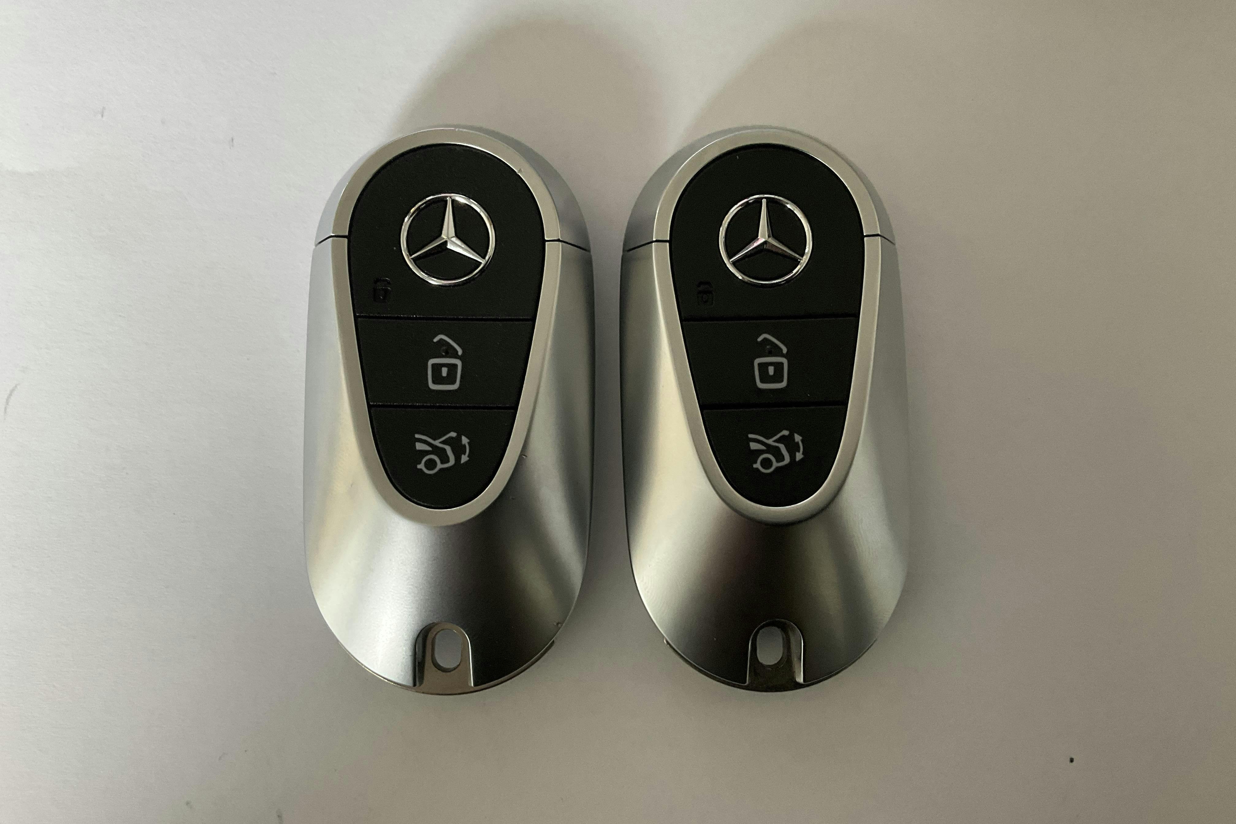 Mercedes C 300 e Sedan W206 (333hk) - 2 880 km - Automatic - gray - 2024