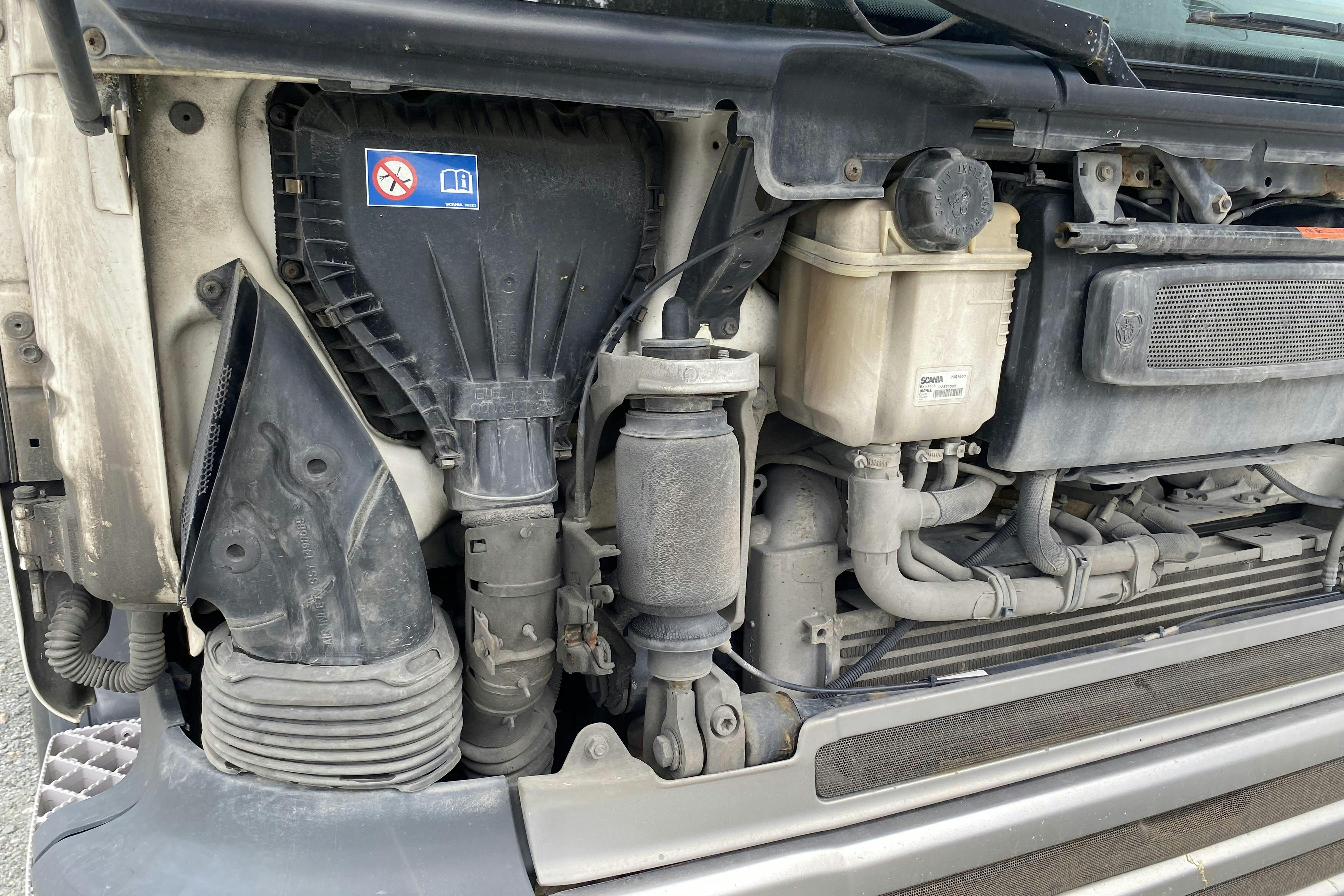 SCANIA P280 - 608 182 km - Automat - 2013