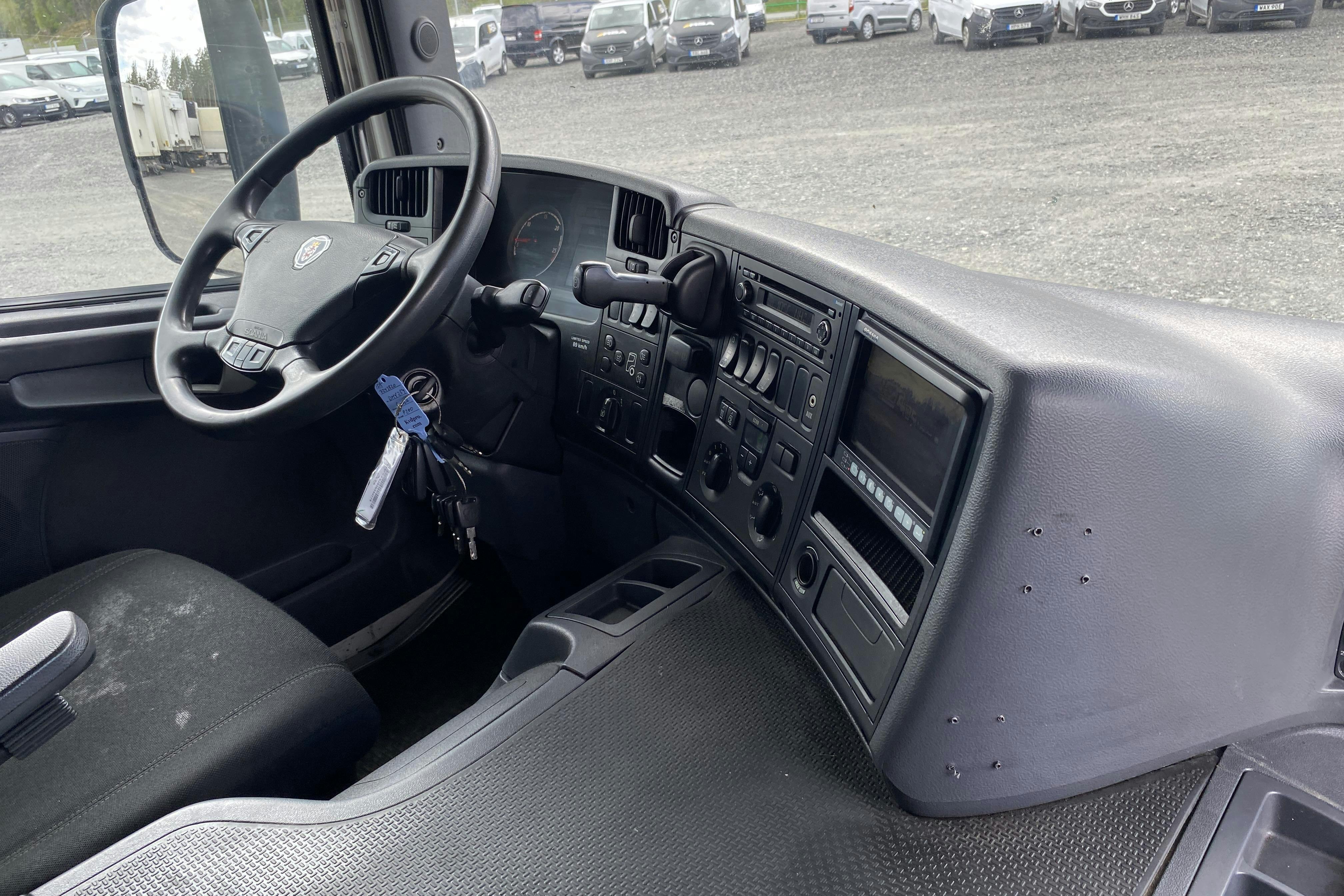 SCANIA P280 - 608 182 km - Automat - 2013