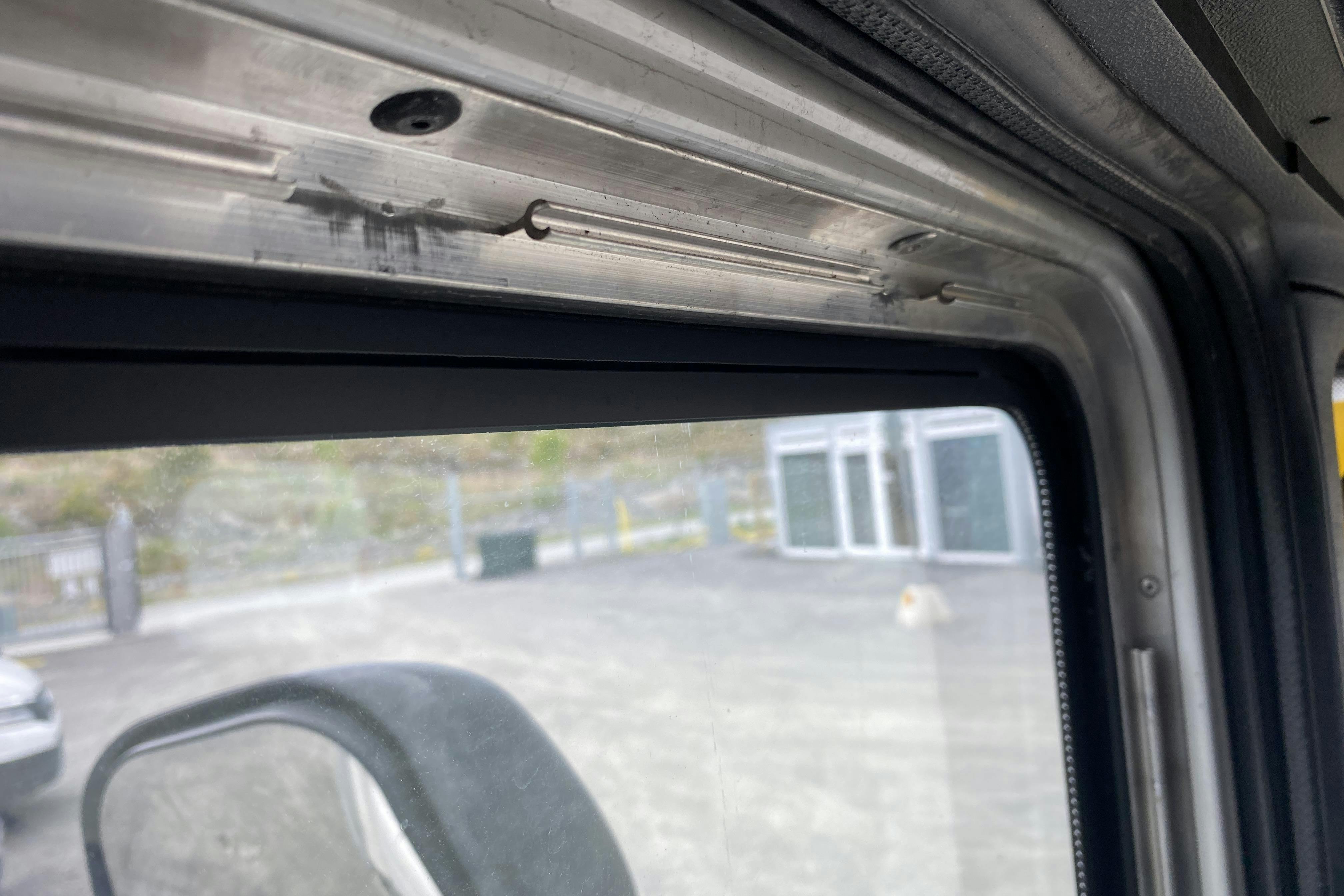 SCANIA P280 - 608 182 km - Automat - 2013