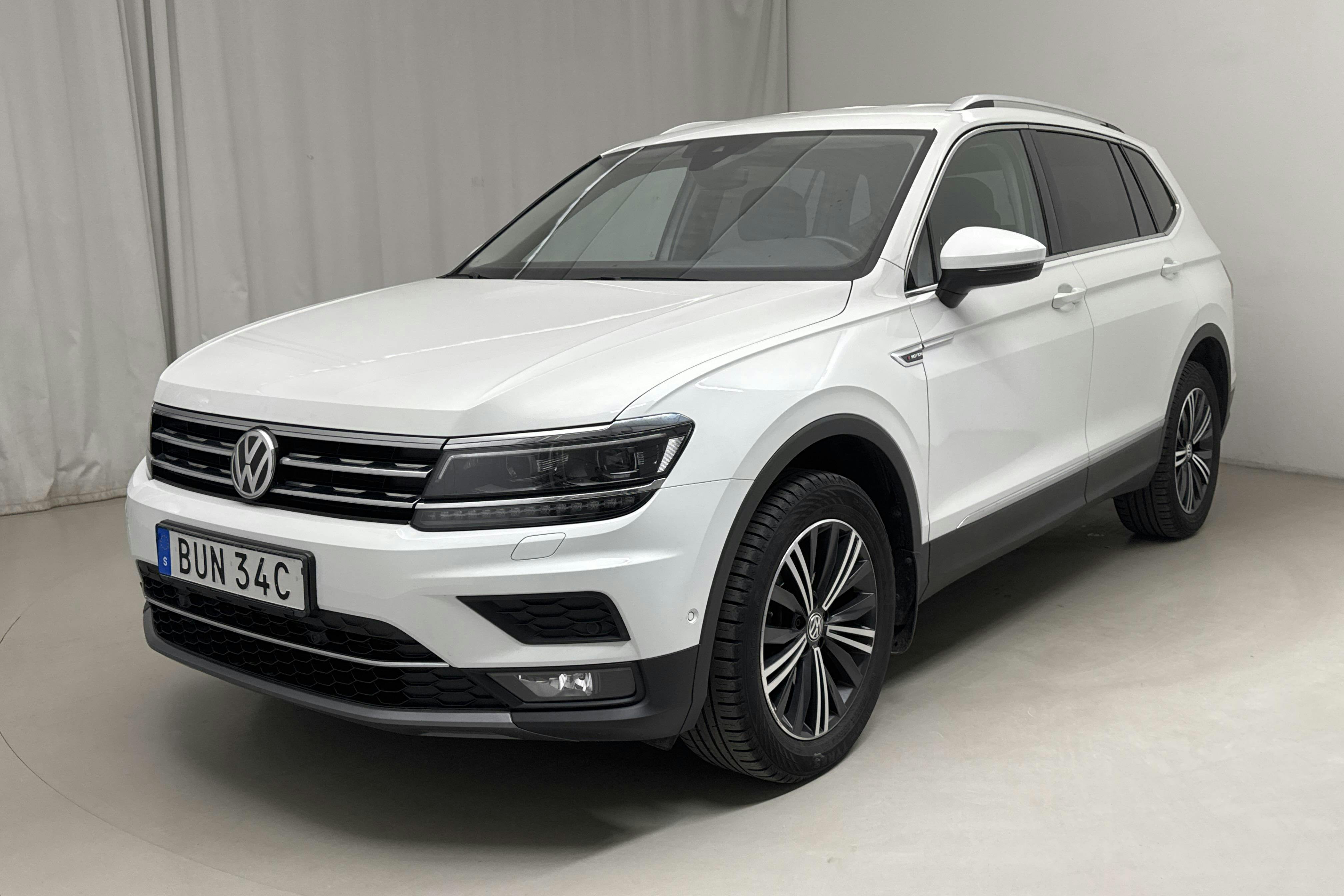 VW Tiguan Allspace 2.0 TDI 4MOTION (190hk) - 140 600 km - Automatyczna - biały - 2019