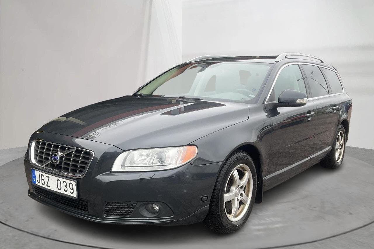 Volvo V70 II 2.5FT (200hk) - 20 953 mil - Manuell - grå - 2009