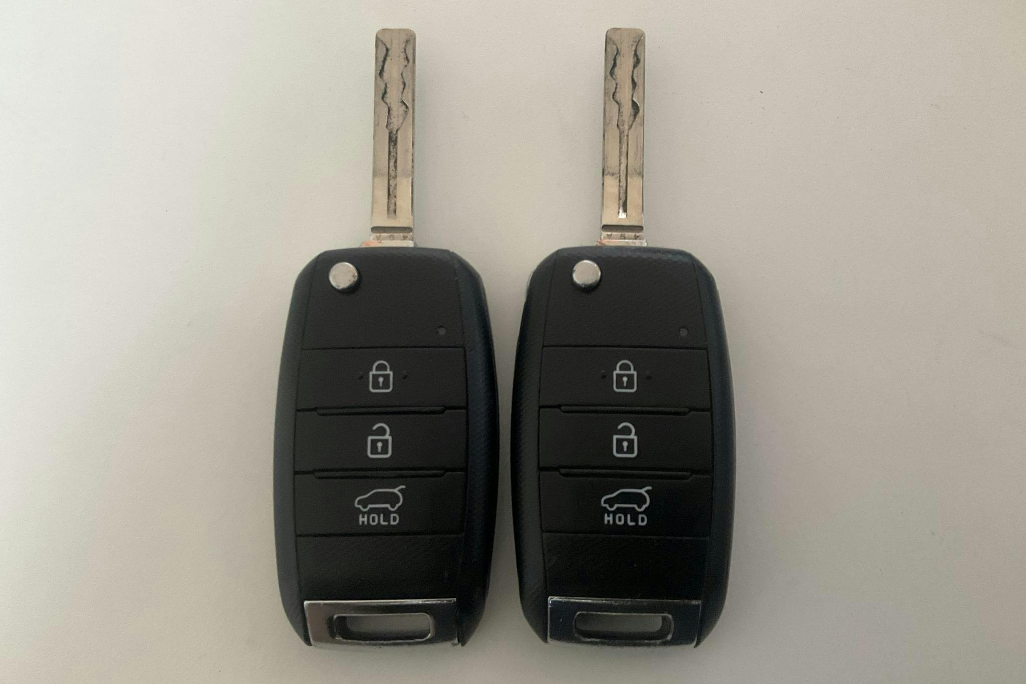 KIA Cee'd 1.6 SW (135hk) - 9 417 mil - Automat - röd - 2018