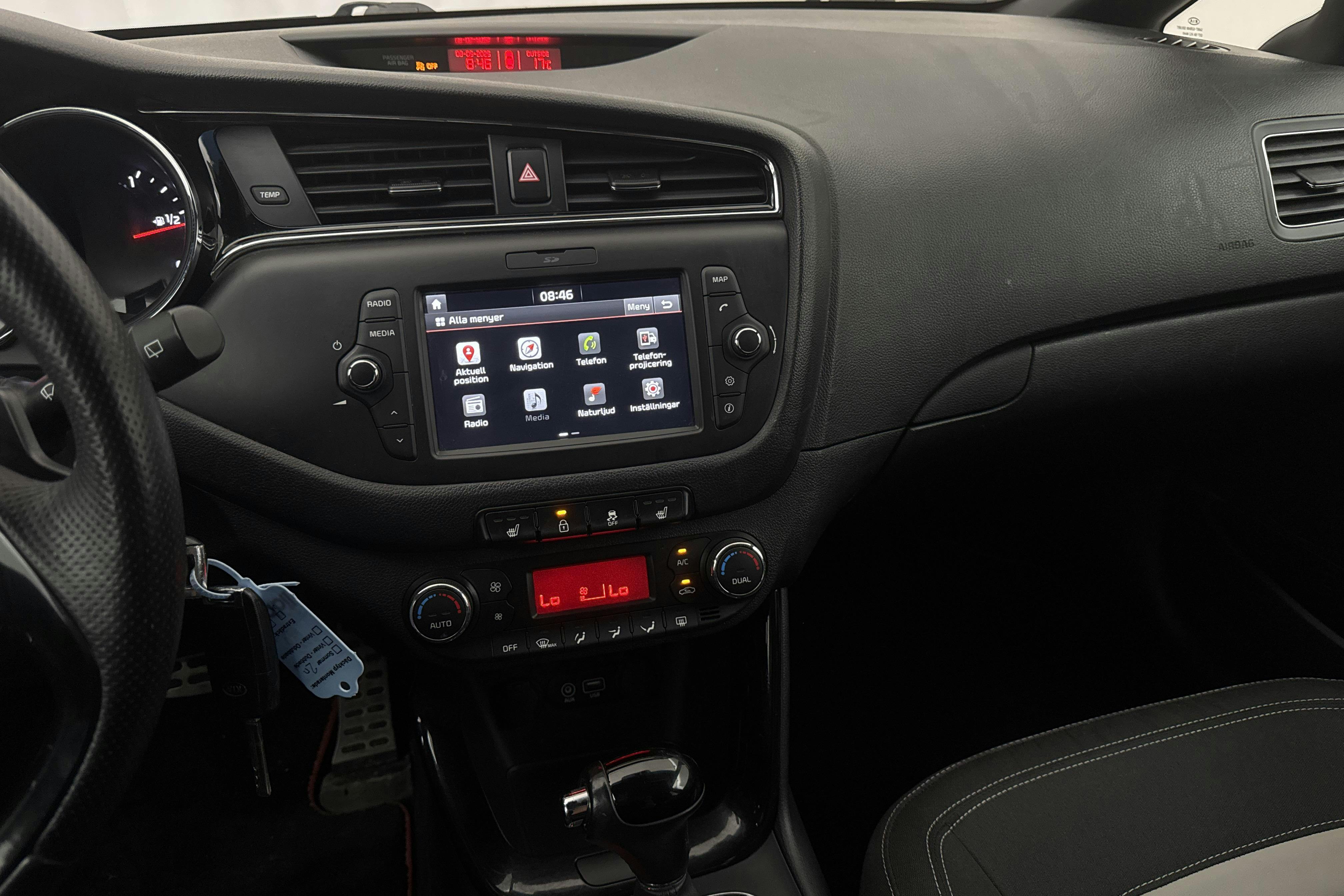 KIA Cee'd 1.6 SW (135hk) - 9 417 mil - Automat - röd - 2018
