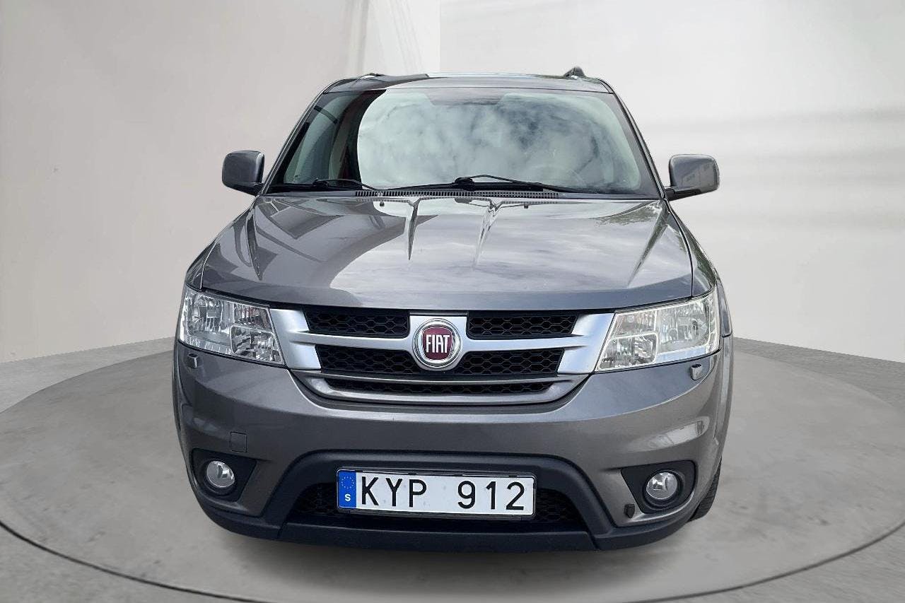 Fiat Freemont 2.0 Multijet 2WD (140hk) - 205 370 km - Manual - gray - 2012
