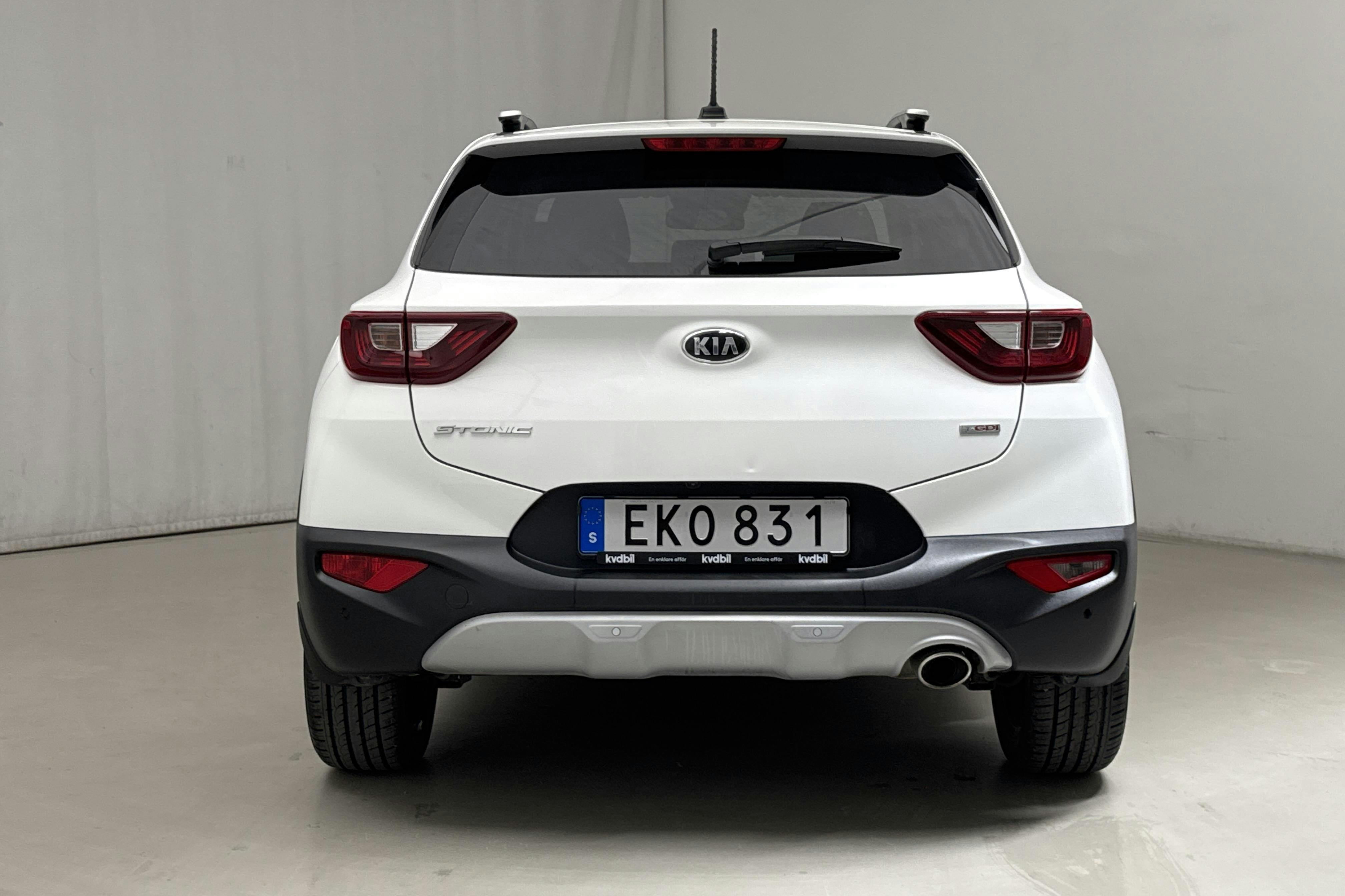 KIA Stonic 1.0 T-GDi (120hk) - 4 463 mil - Automat - vit - 2020