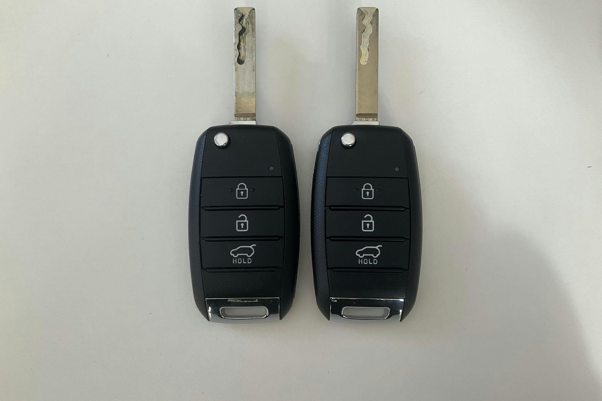 KIA Stonic 1.0 T-GDi (120hk) - 4 463 mil - Automat - vit - 2020