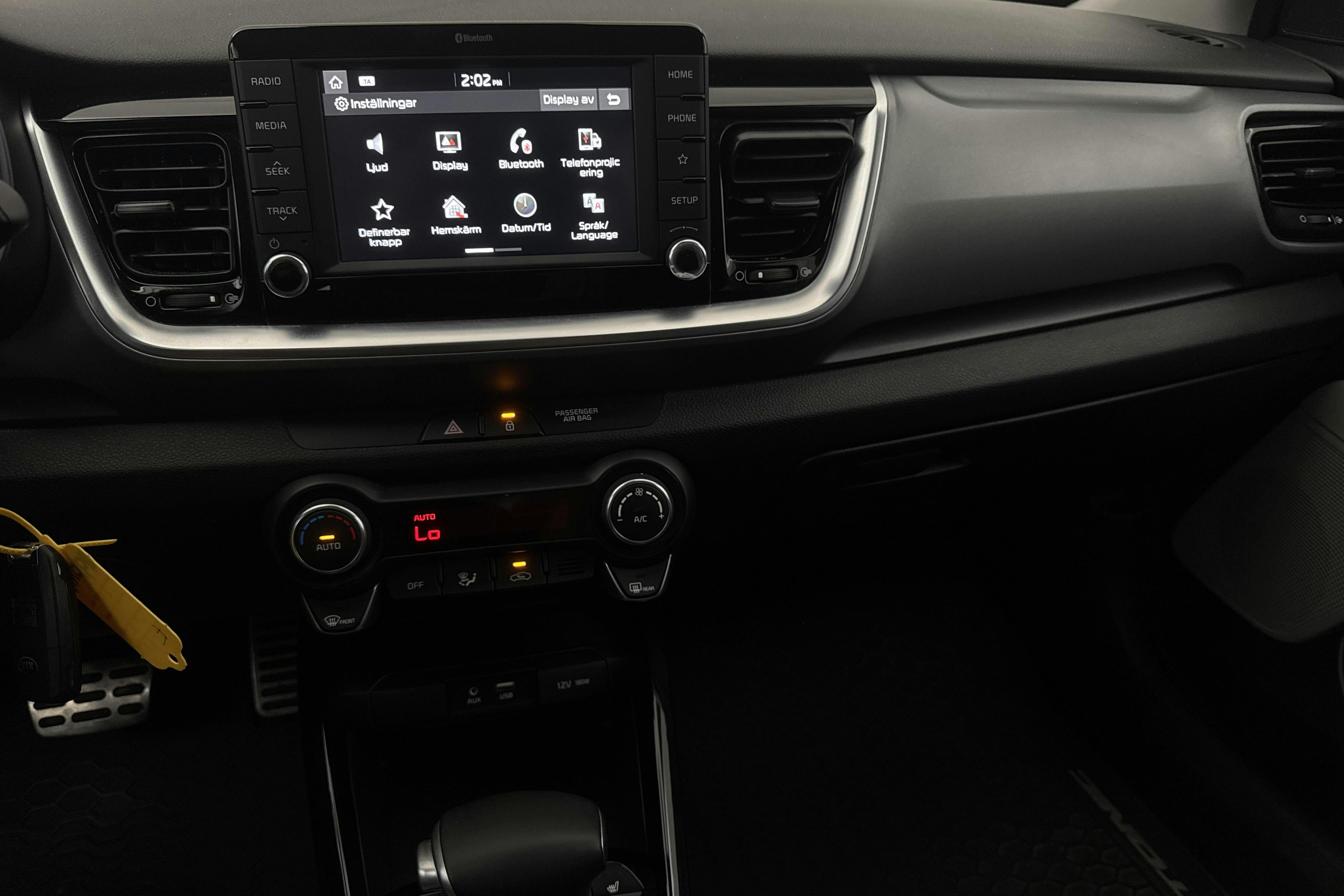 KIA Stonic 1.0 T-GDi (120hk) - 4 463 mil - Automat - vit - 2020