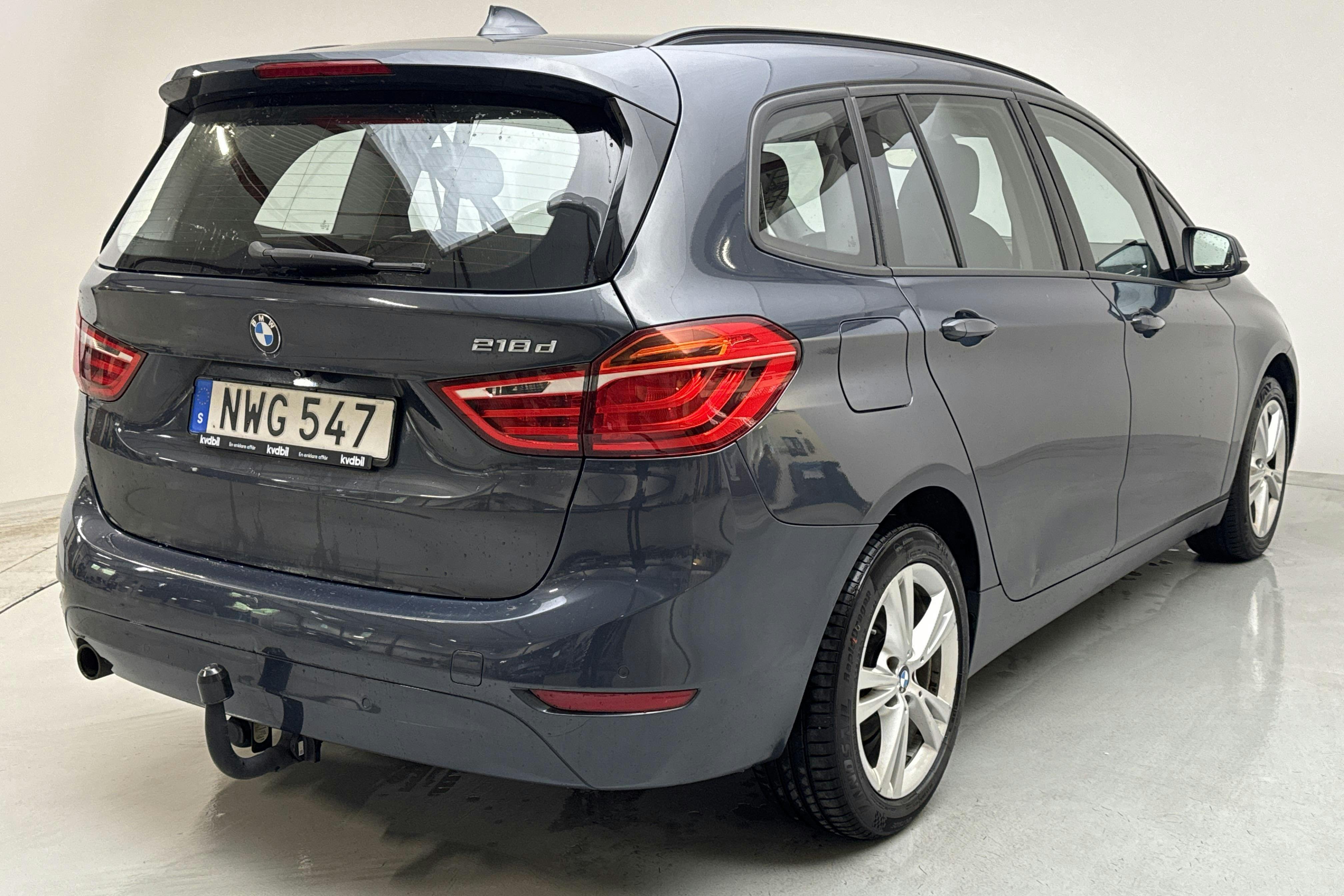 BMW 218d Gran Tourer, F46 (150hk) - 160 070 km - Manual - gray - 2016