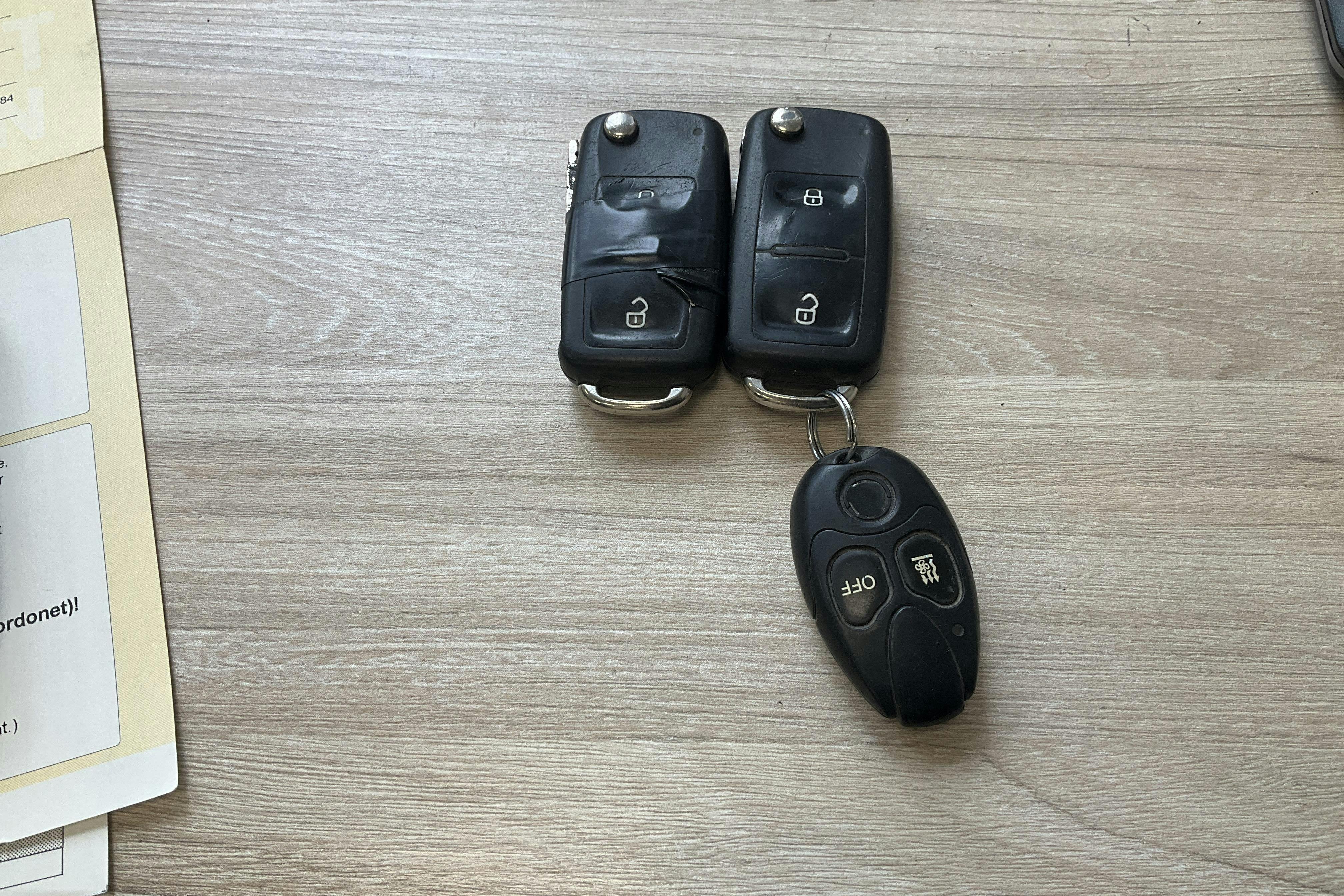 Esitlusfoto 15 aadressil 15: VW Transporter T6 2.0 TDI BMT Skåp (140hk) - 293 850 km - Automaatne - must - 2016