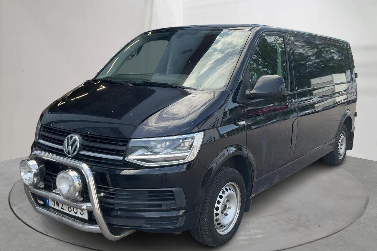 Esitlusfoto 1 aadressil 15: VW Transporter T6 2.0 TDI BMT Skåp (140hk) - 293 850 km - Automaatne - must - 2016