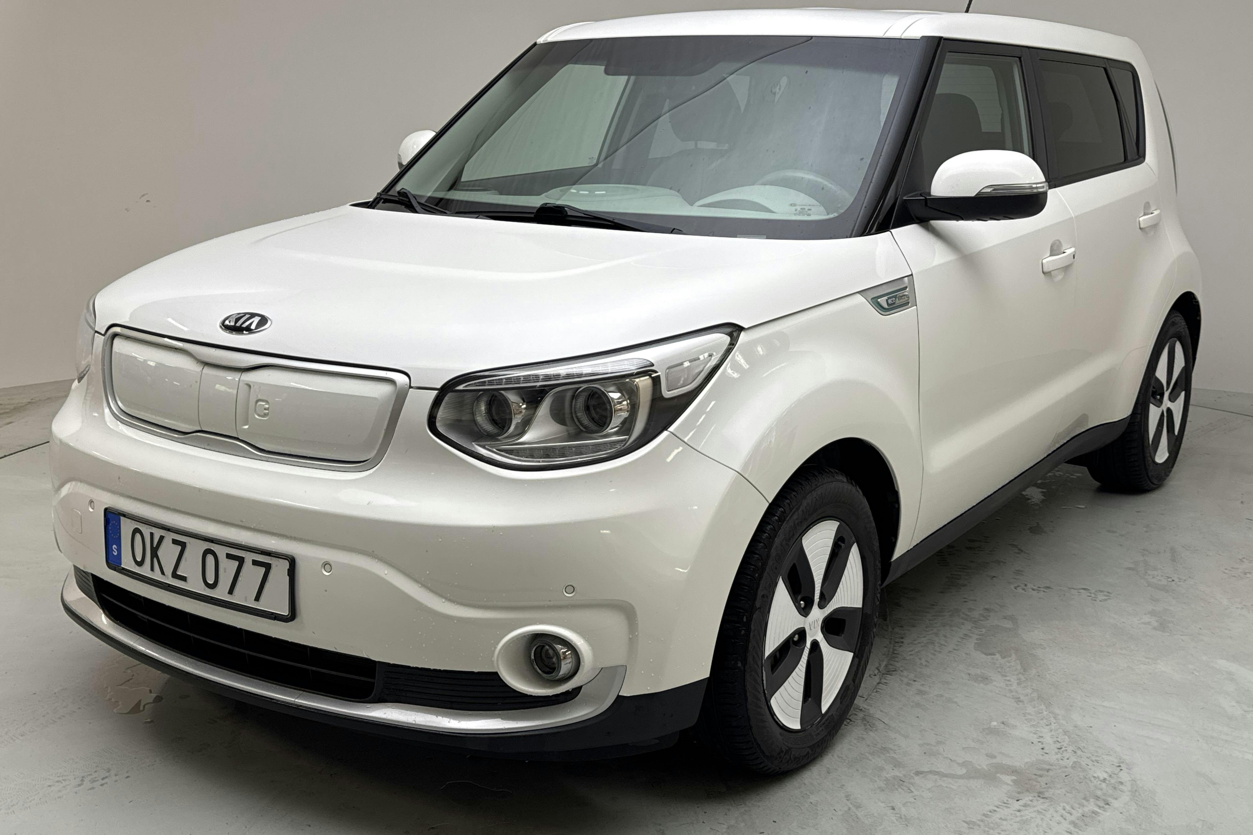 KIA Soul EV (110hk) - 128 300 km - Automatyczna - biały - 2017