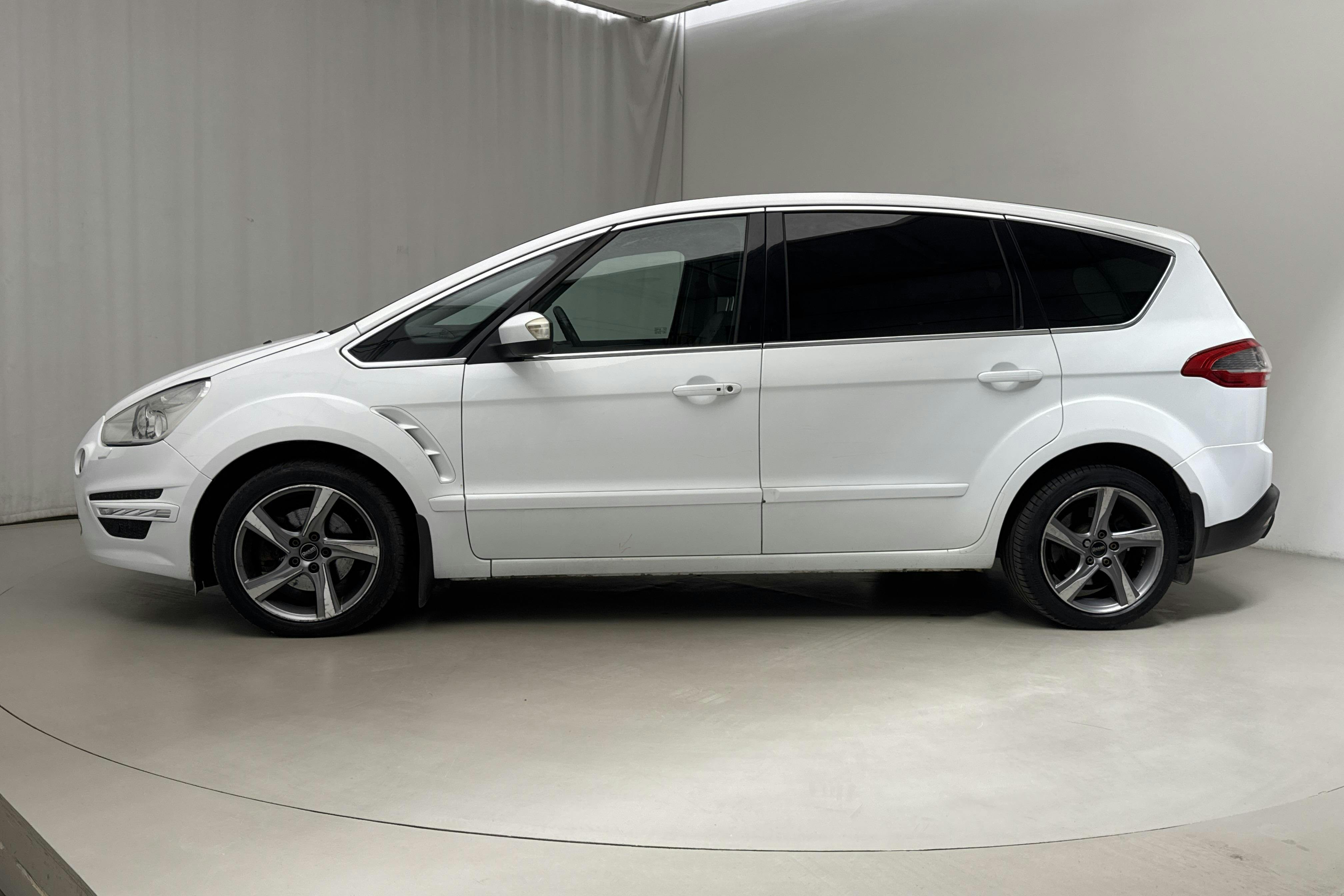 Ford S-MAX 2.2 Duratorq TDCi (200hk) - 18 723 mil - Automat - vit - 2012
