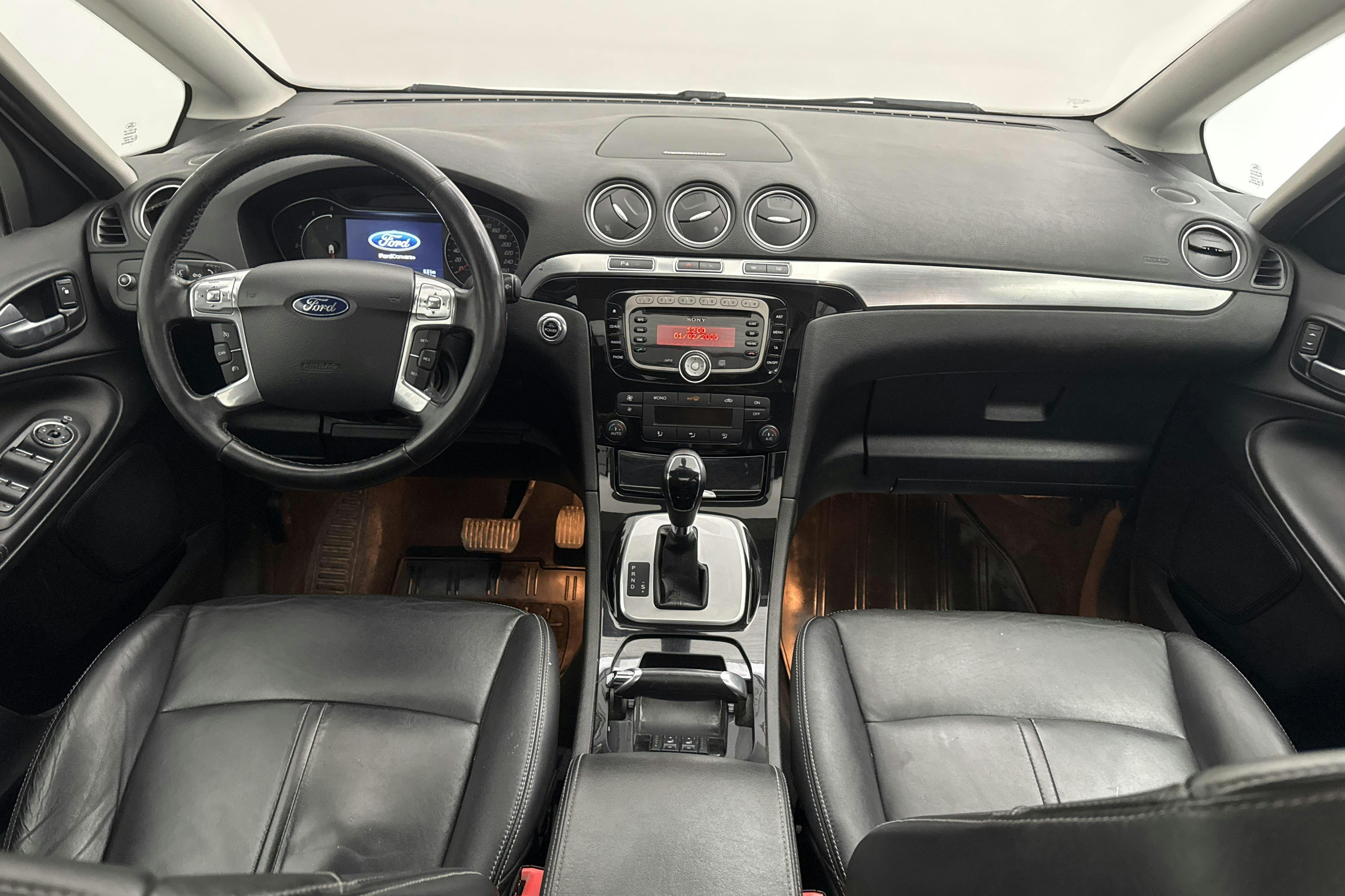 Ford S-MAX 2.2 Duratorq TDCi (200hk) - 18 723 mil - Automat - vit - 2012