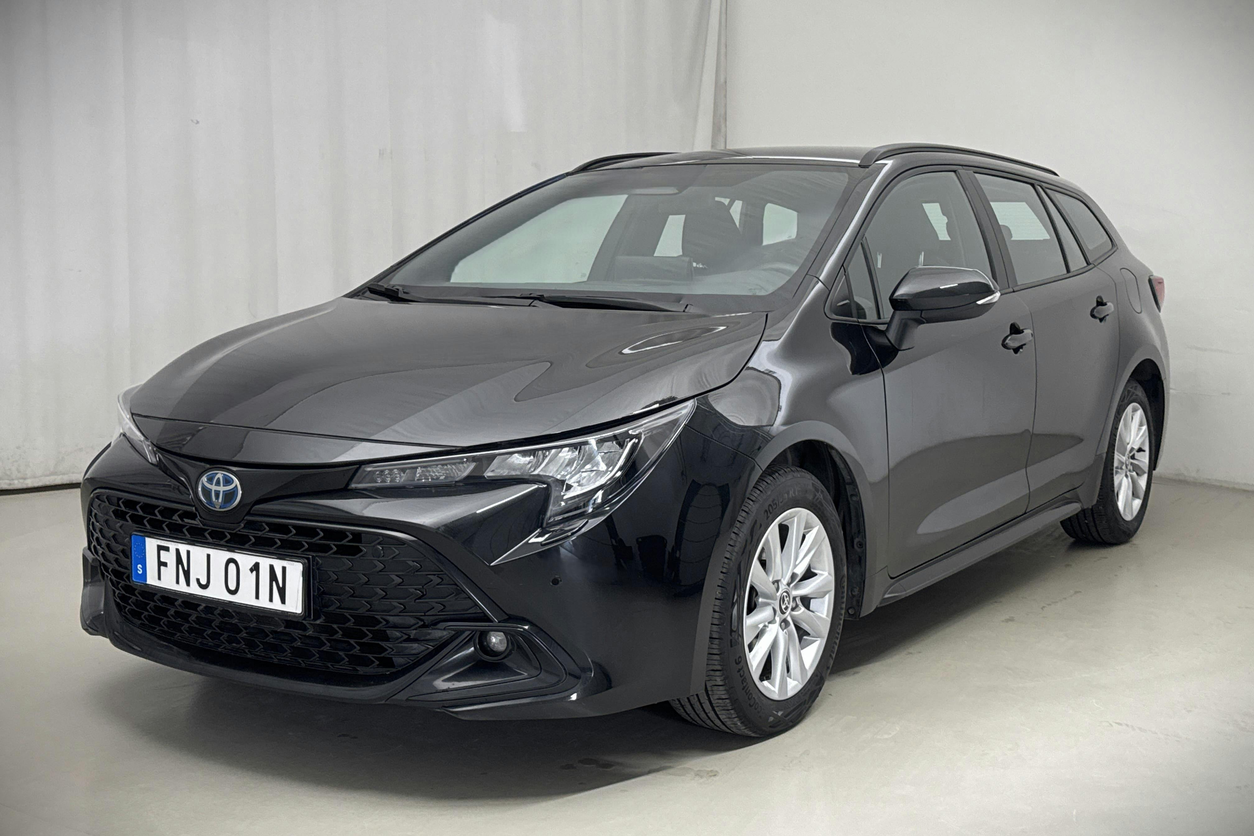 Toyota Corolla 1.8 Hybrid Touring Sports (140hk) - 44 760 km - Automaattinen - musta - 2023