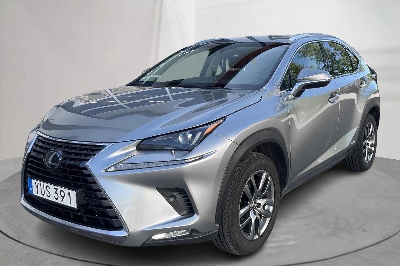 Lexus NX 300h AWD (197hk) - 225 150 km - Automatyczna - Light Grey - 2018