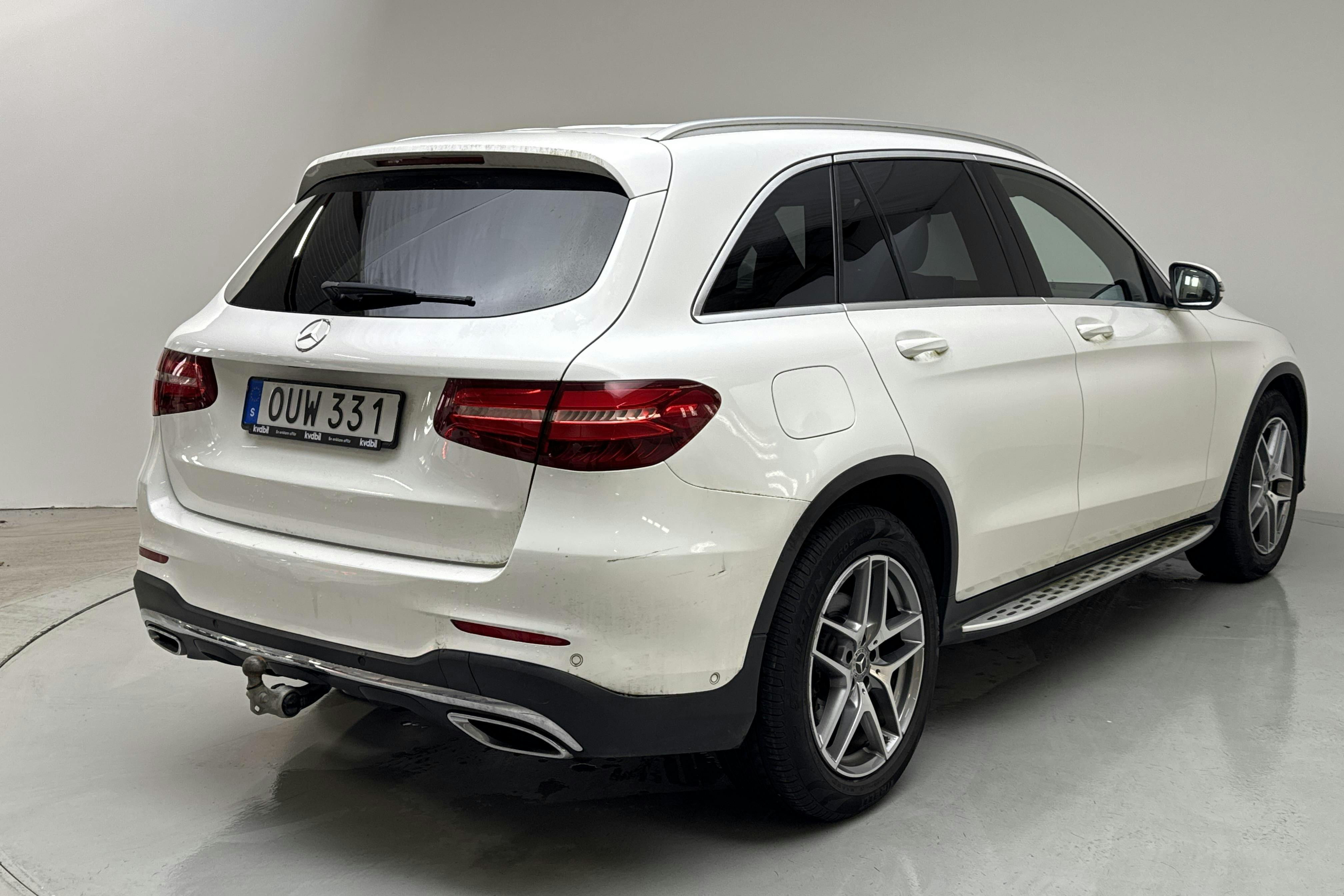 Mercedes GLC 220 d 4MATIC X253 (170hk) - 103 890 km - Automatic - white - 2018