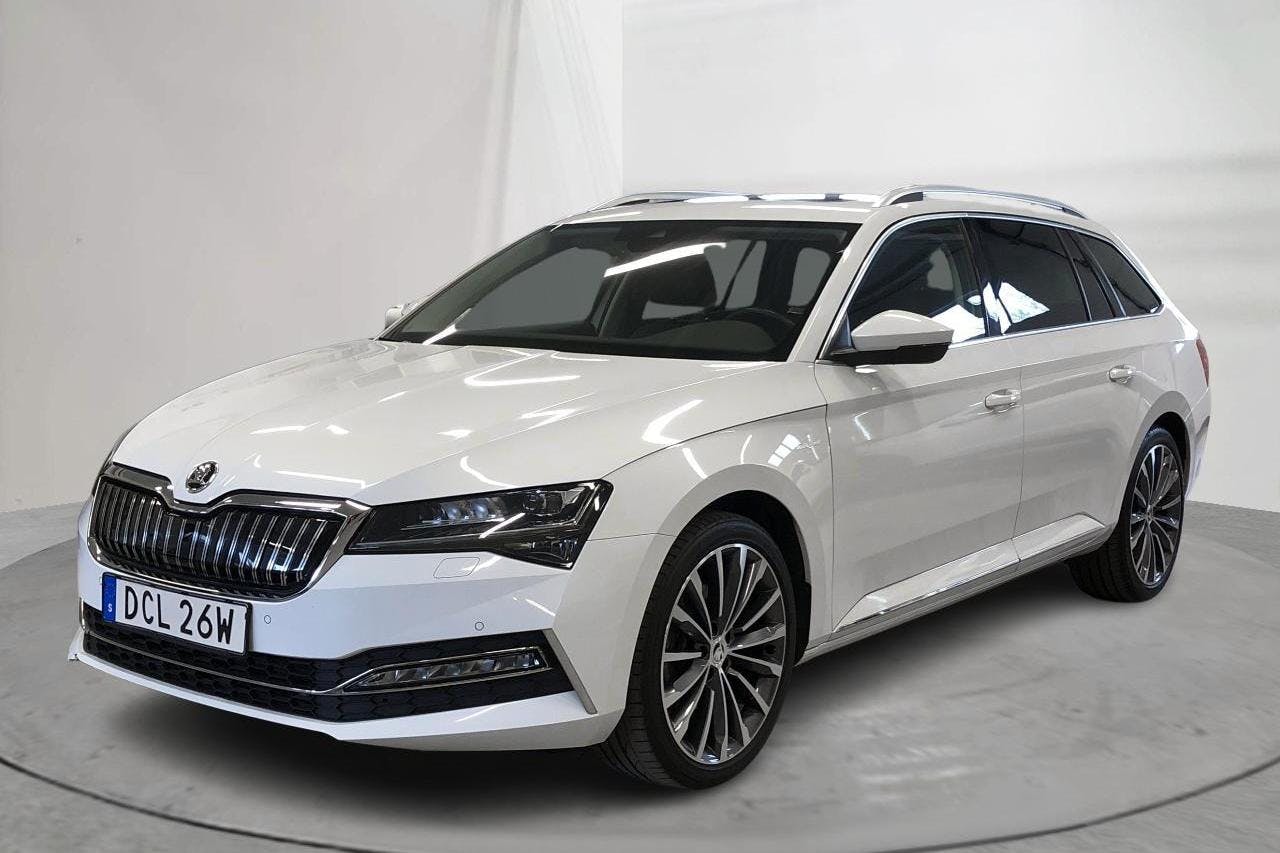 Skoda Superb 1.4 TSI PHEV Kombi (218hk) - 70 290 km - Automaatne - valge - 2022