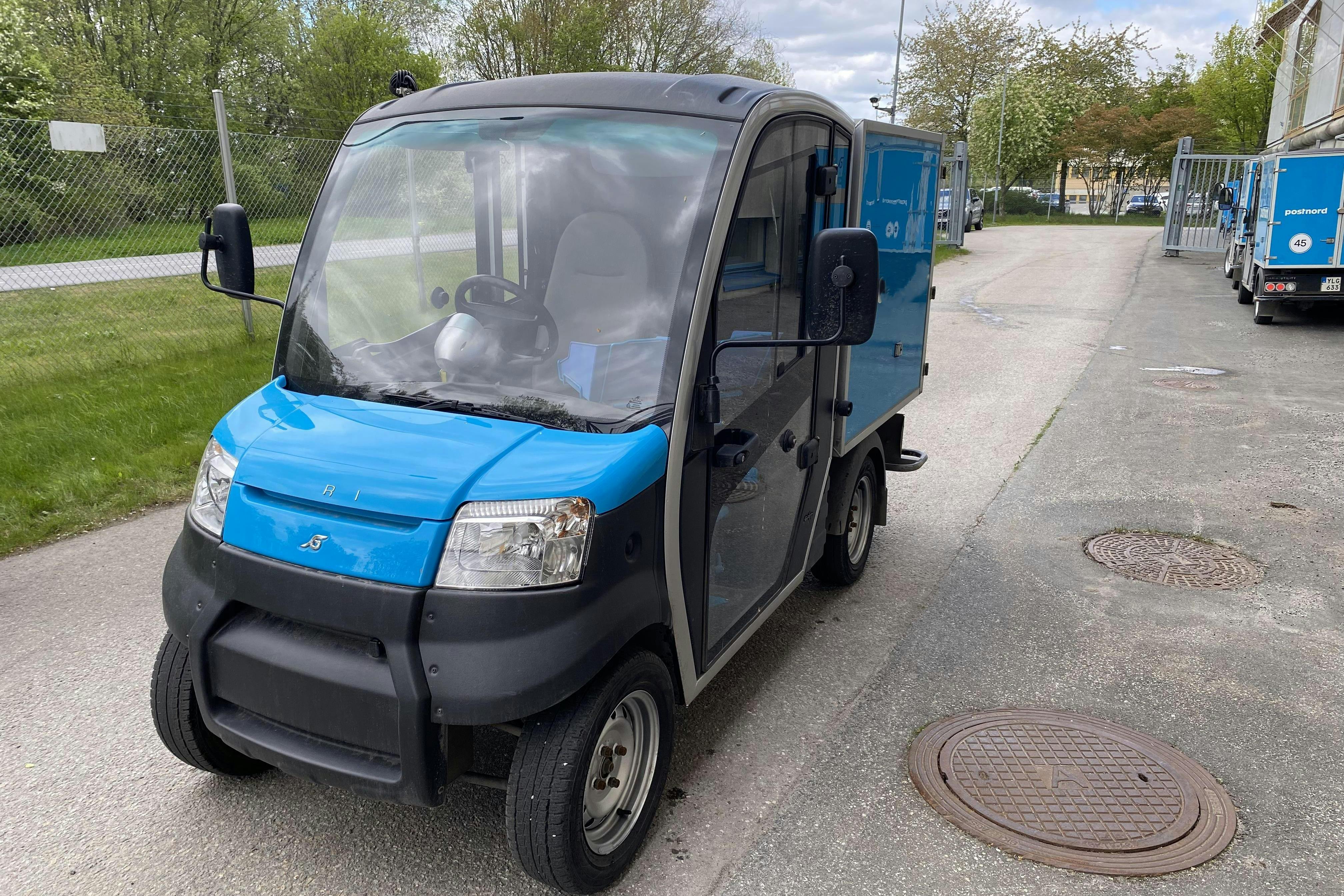 GARIA UTILITY - 24 943 km - 2018