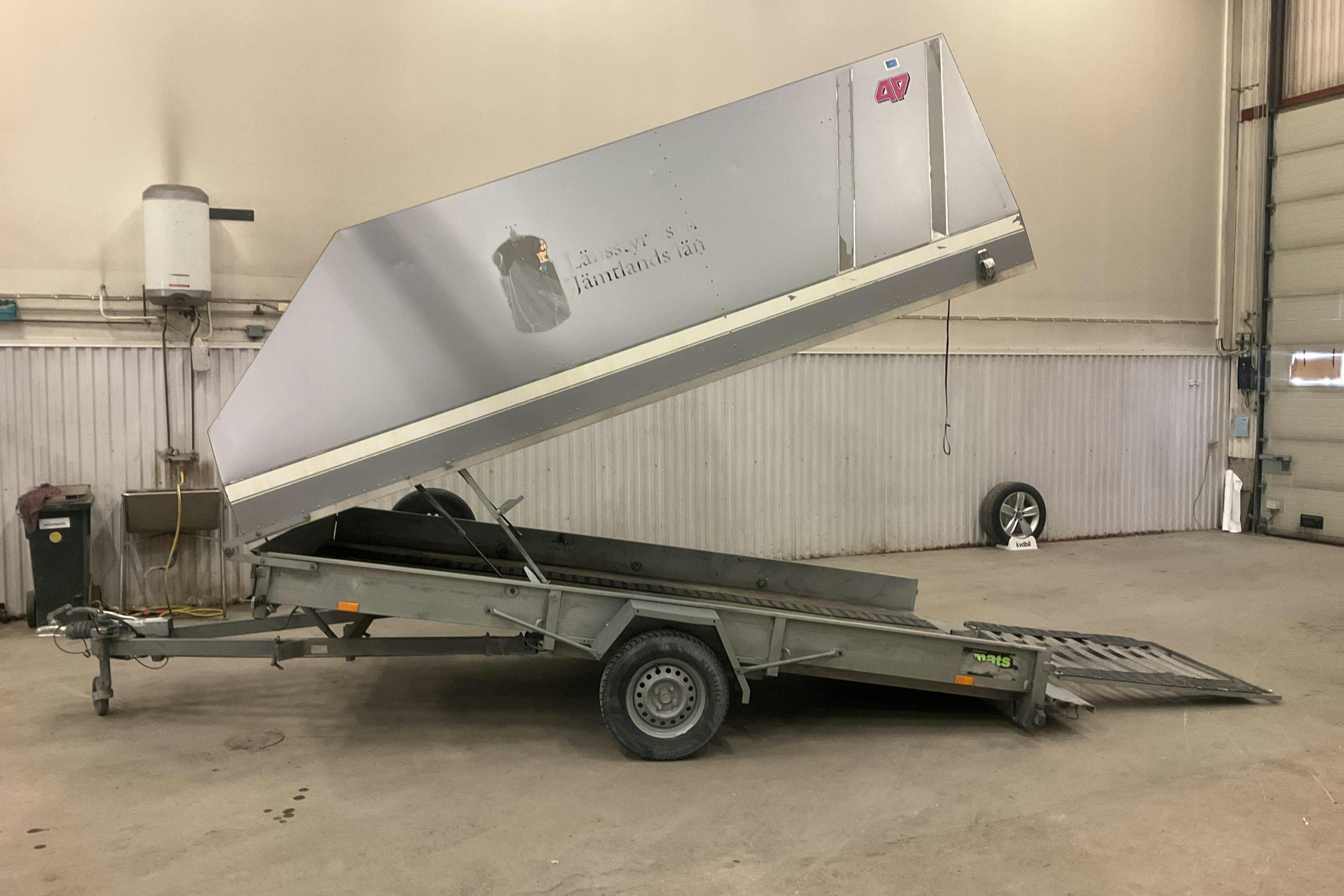 TIAB 4P 3710 TWIN XL Kåpsläpvagn med tippfunktion Släpvagn - 0 km - grå - 2012