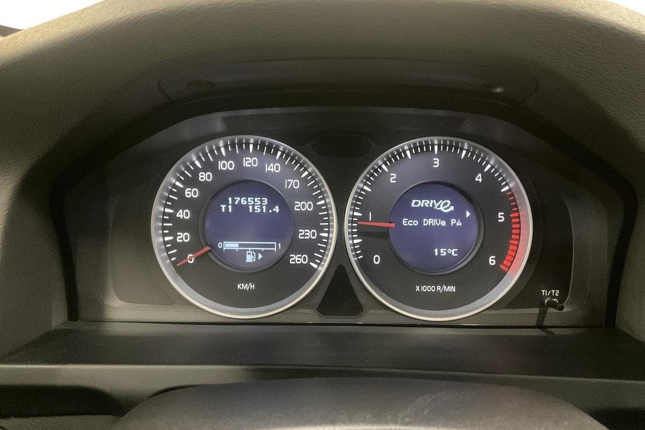 Volvo V60 D2 (115hk) - 17 658 mil - Manuell - vit - 2013