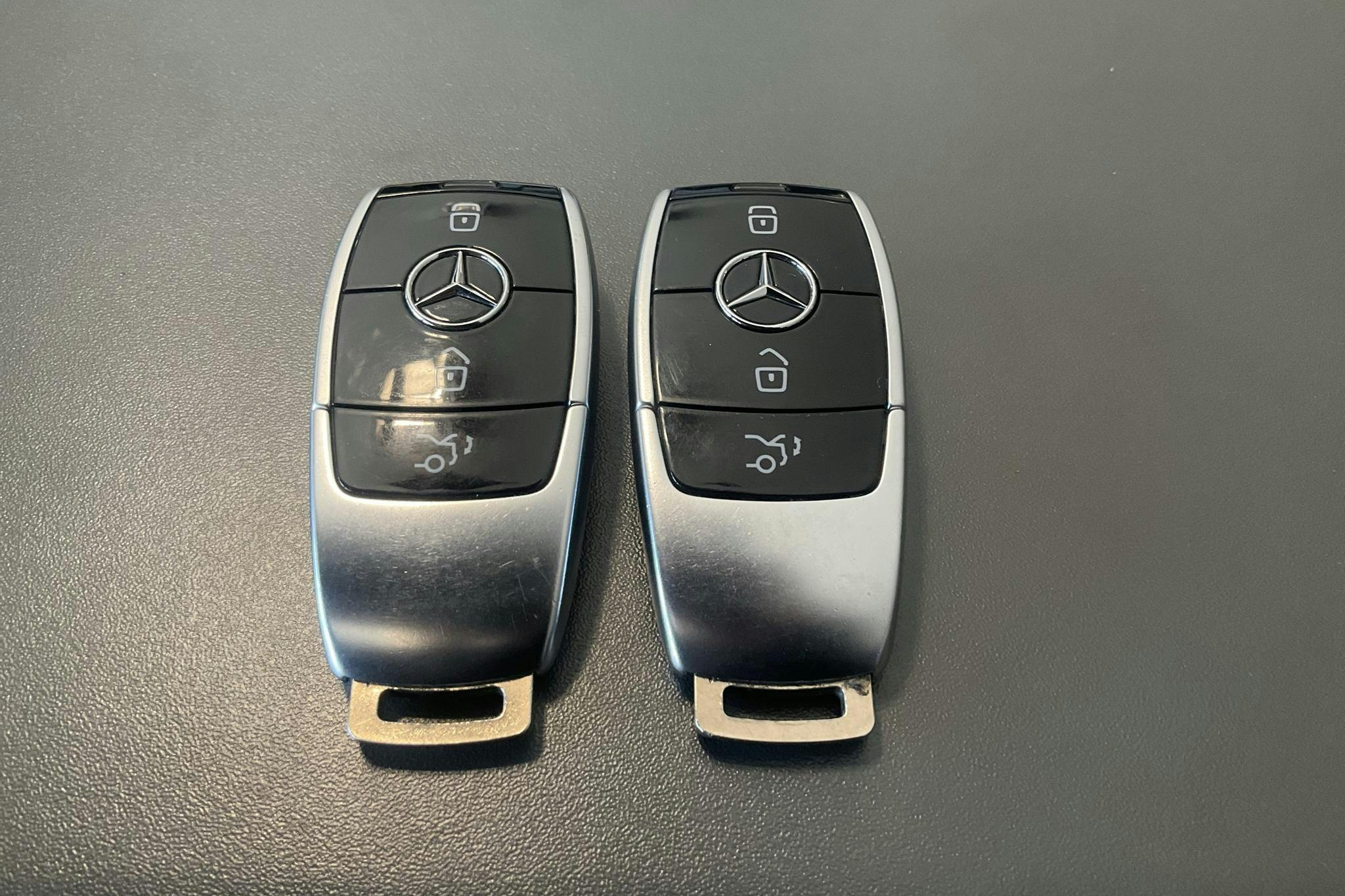 Mercedes E 200 d Sedan W213 (160hk) - 11 904 mil - Automat - silver - 2020