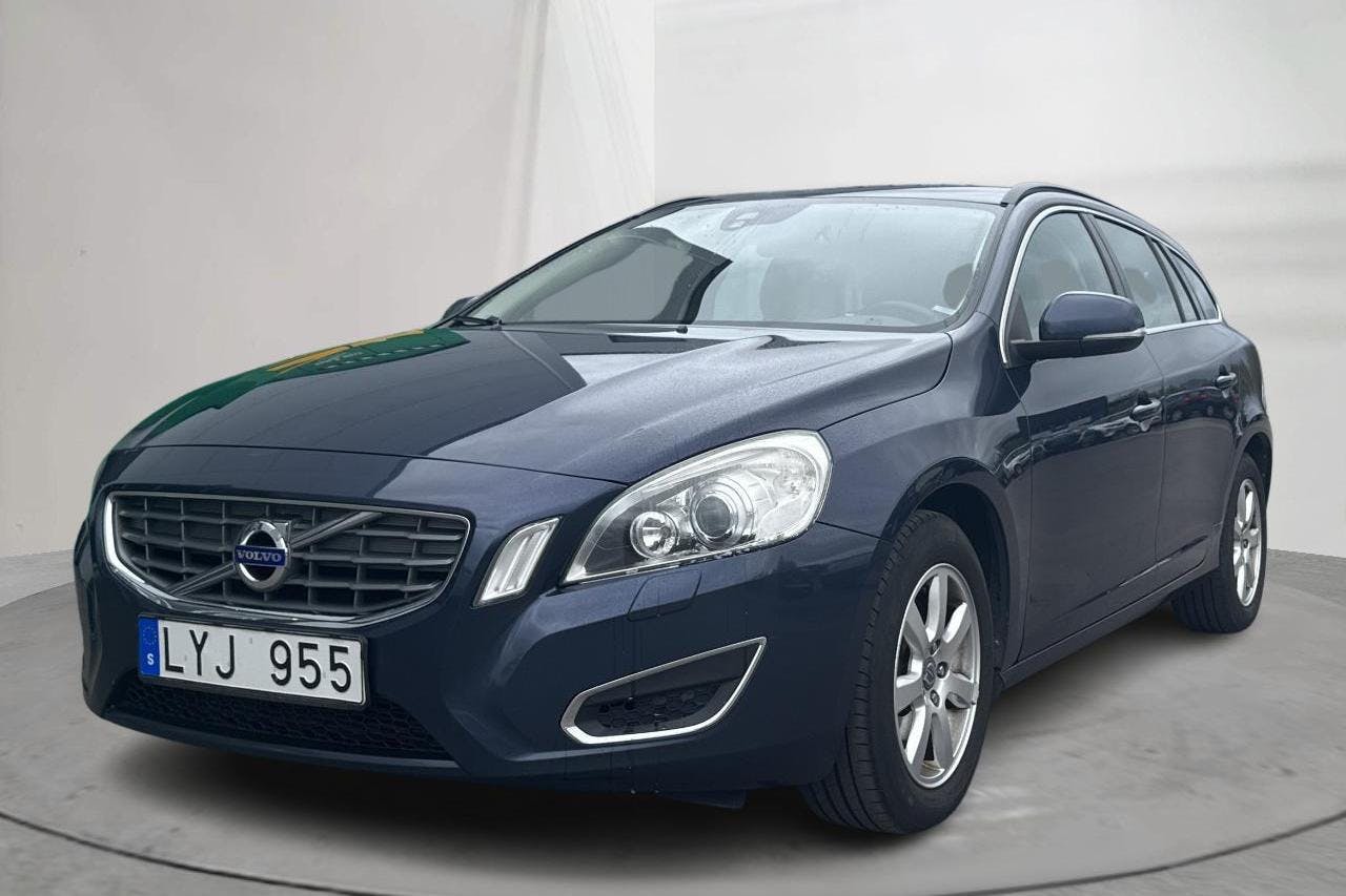 Volvo V60 D2 (115hk) - 190 990 km - Automatyczna - niebieski - 2013