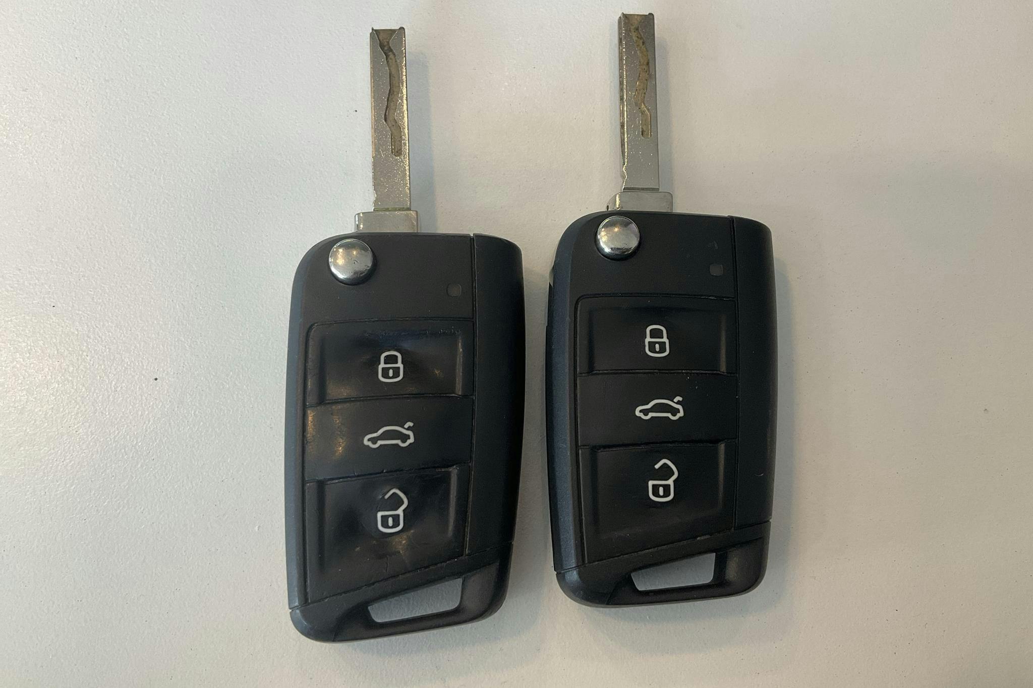 Skoda Fabia 1.2 TSI Kombi (110hk) - 14 779 mil - Manuell - vit - 2016