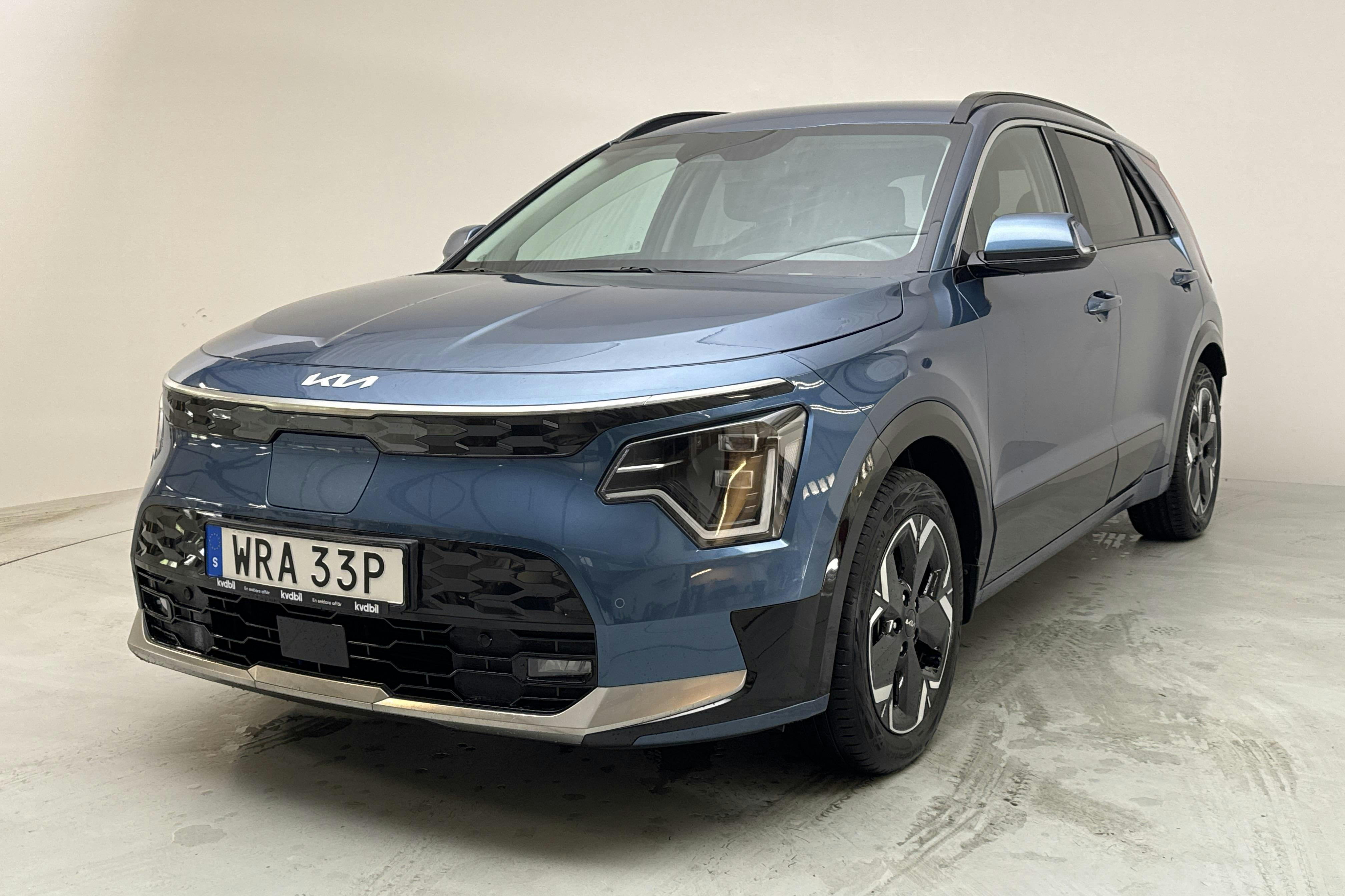 KIA Niro EV 65 kWh (204hk) - 4 843 mil - Automat - blå - 2024