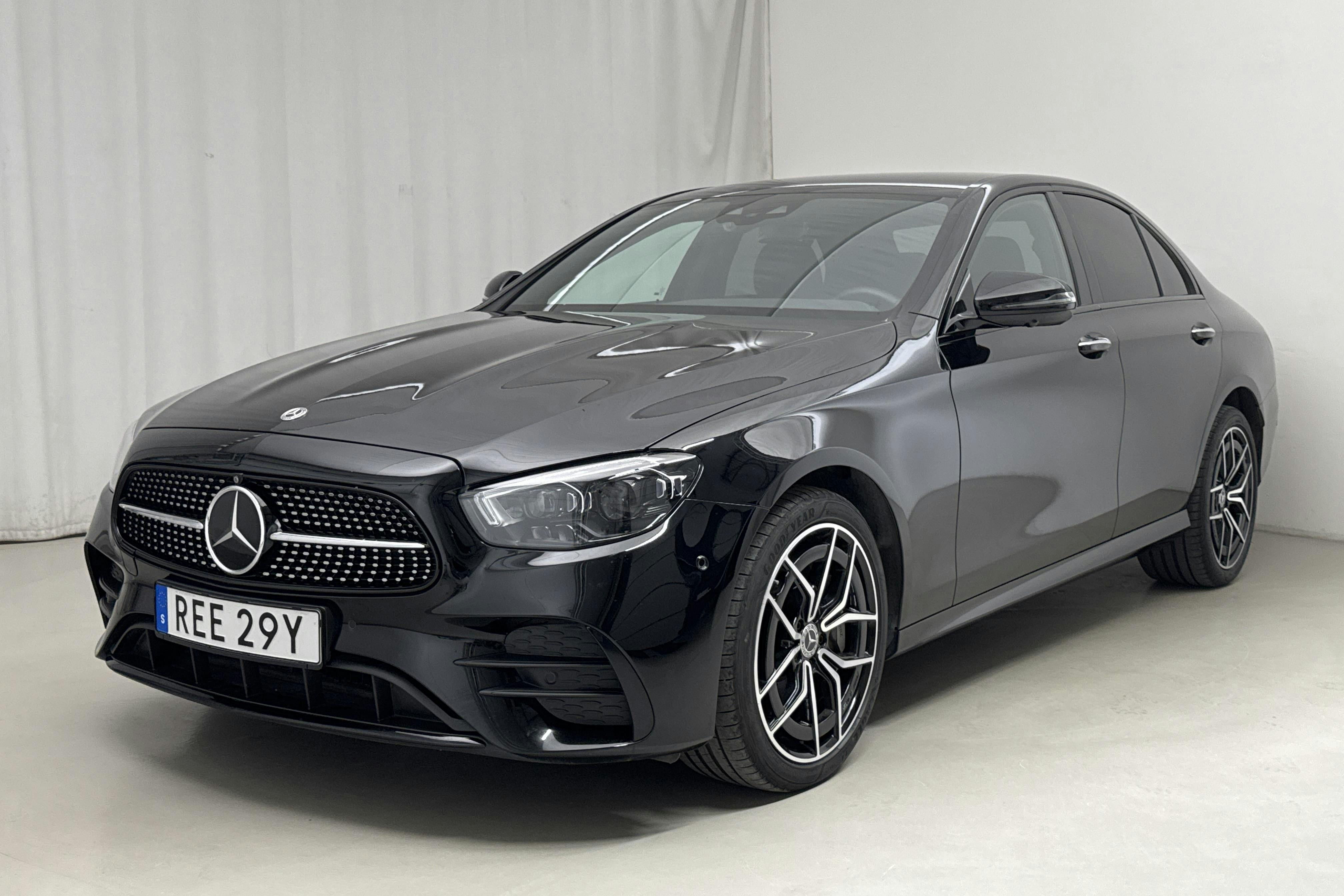Mercedes E 300 e Sedan W213 (320hk) - 1 232 mil - Automat - svart - 2023