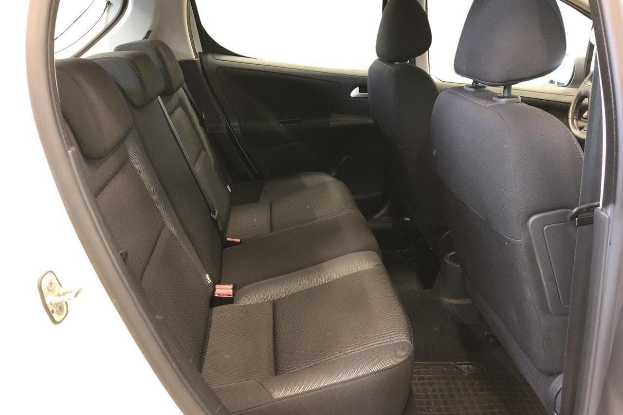 Peugeot 207 1.4 HDi 5dr (68hk) - 11 846 mil - Manuell - vit - 2011
