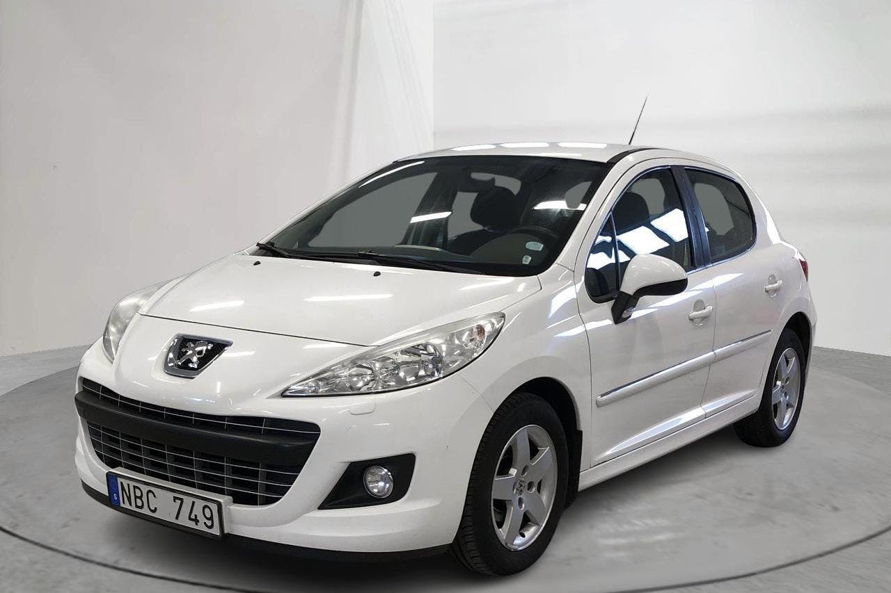 Peugeot 207 1.4 HDi 5dr (68hk) - 118 460 km - Manual - white - 2011