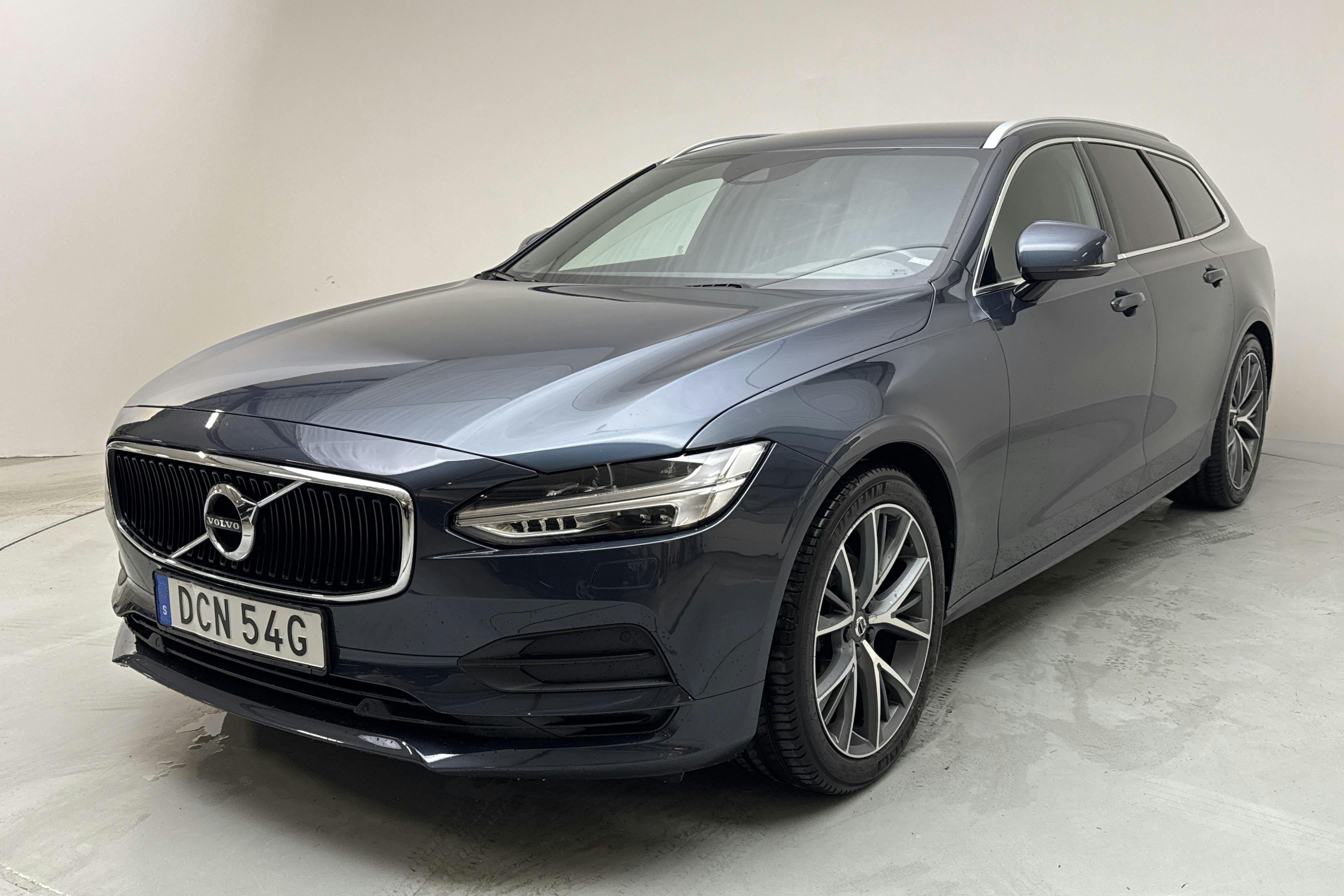 Volvo V90 T4 (190hk) - 110 330 km - Automatic - Dark Blue - 2020