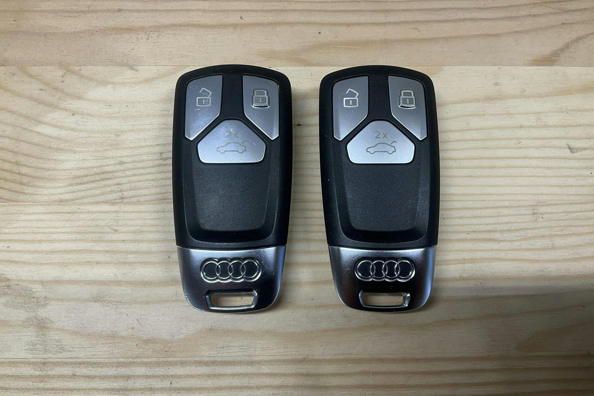 Audi Q5 55 TFSI e quattro (367hk) - 7 613 mil - Automat - grå - 2023