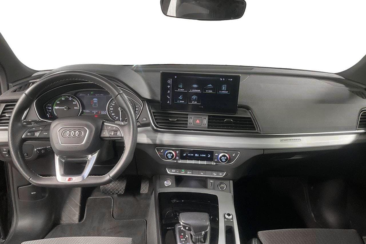 Audi Q5 55 TFSI e quattro (367hk) - 7 613 mil - Automat - grå - 2023