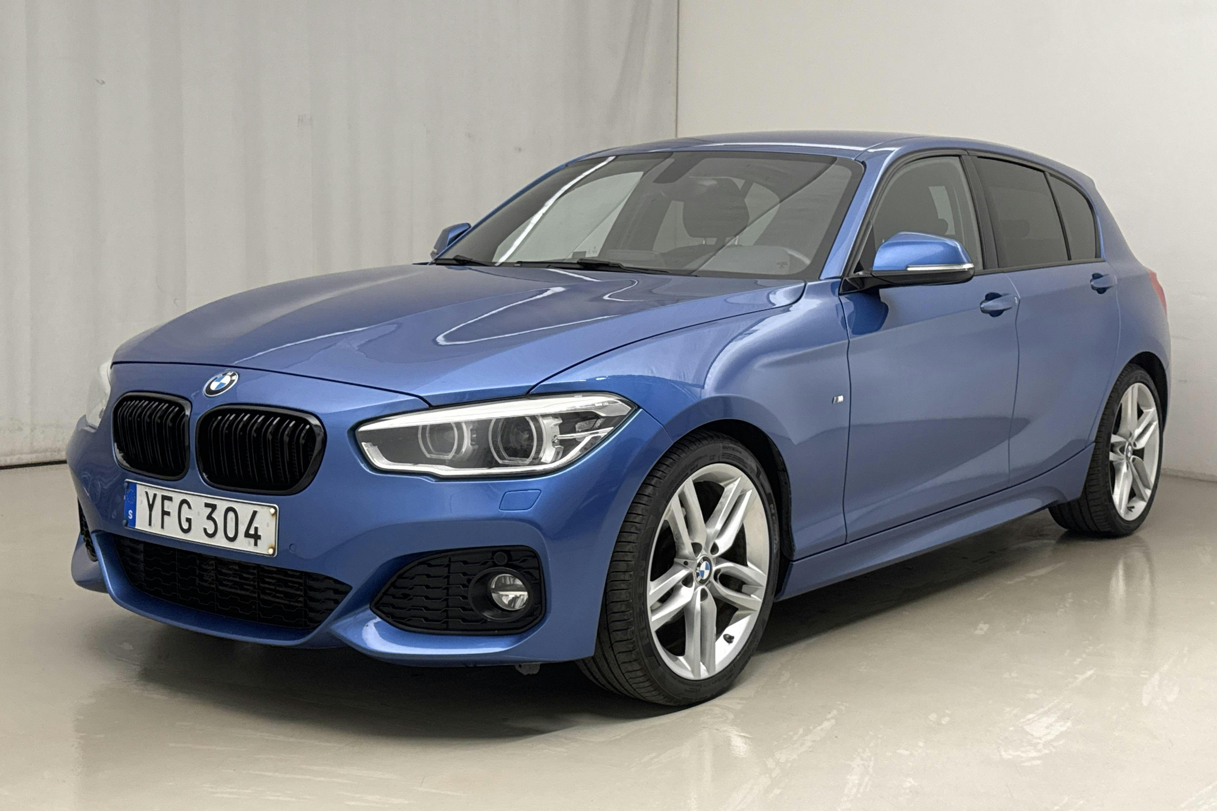BMW 118i 5dr, F20 (136hk) - 13 135 mil - Manuell - blå - 2017
