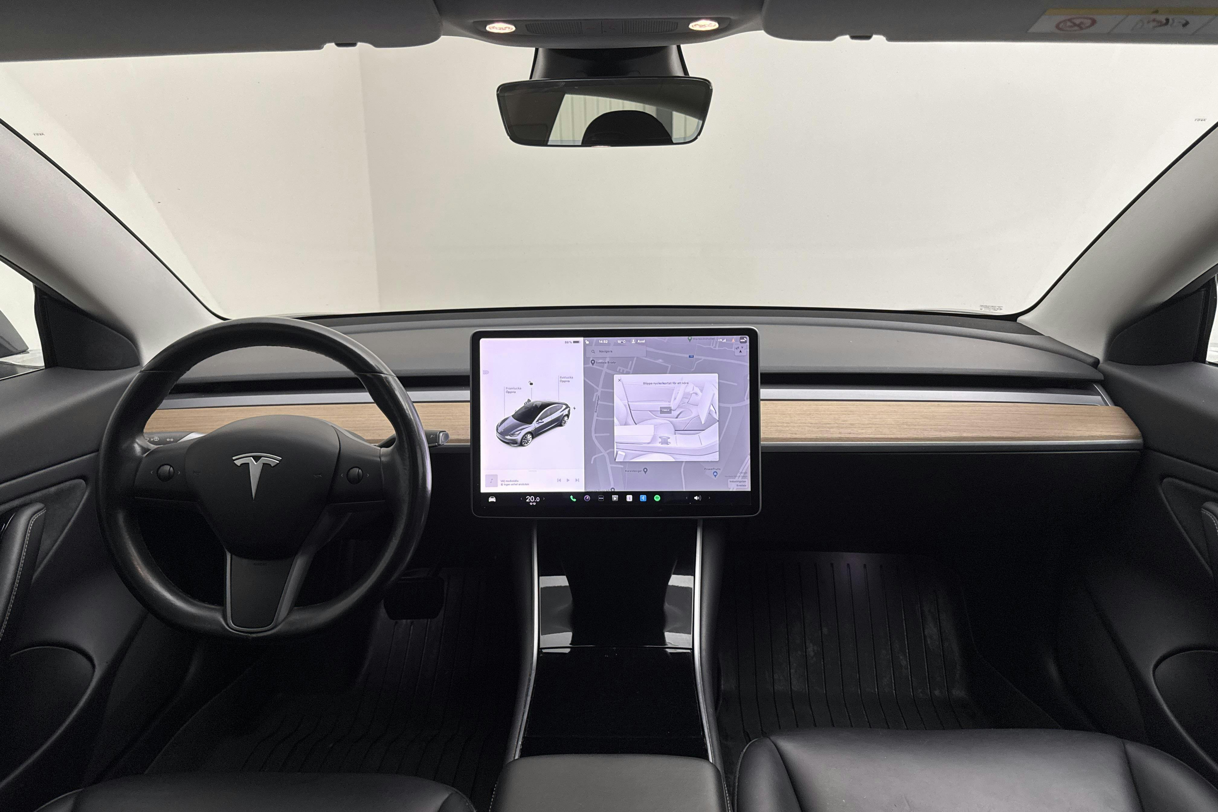 Tesla Model 3 Long Range Dual Motor AWD - 17 776 mil - Automat - grå - 2019