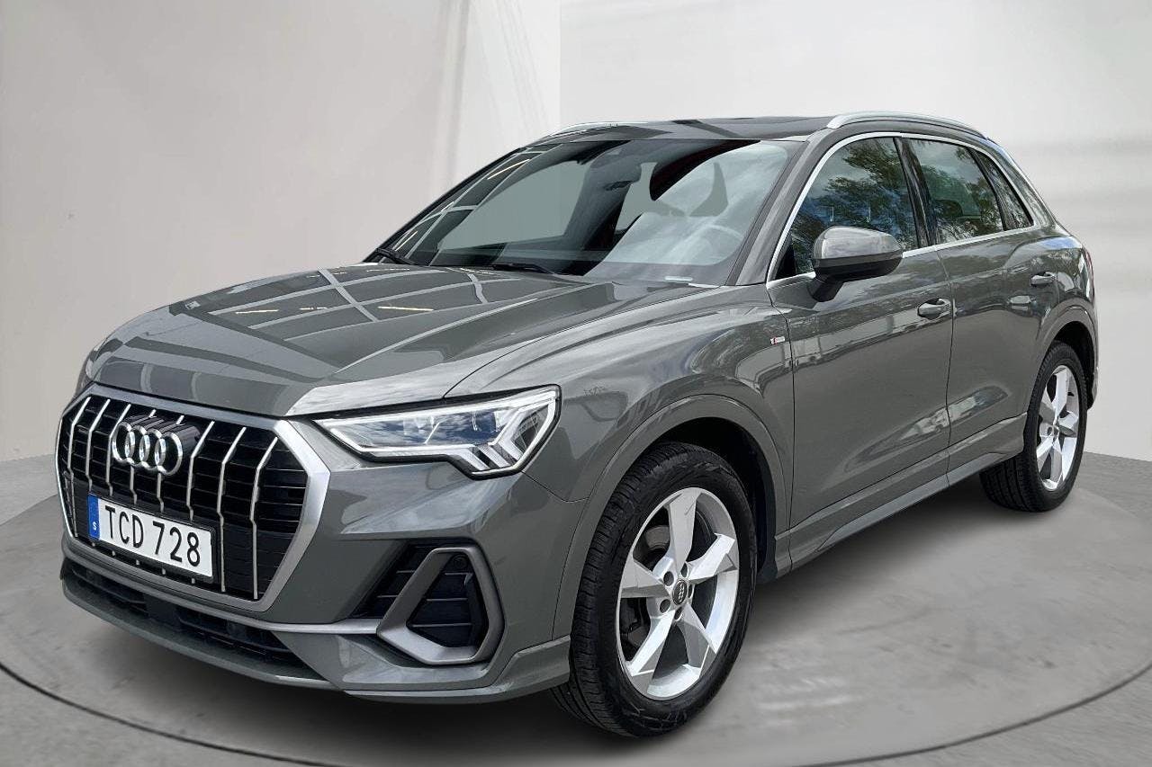 Audi Q3 35 TDI quattro (150hk) - 8 450 mil - Manuell - grå - 2019