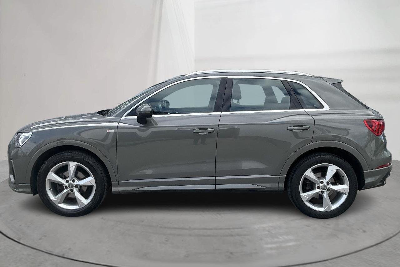 Audi Q3 35 TDI quattro (150hk) - 8 450 mil - Manuell - grå - 2019