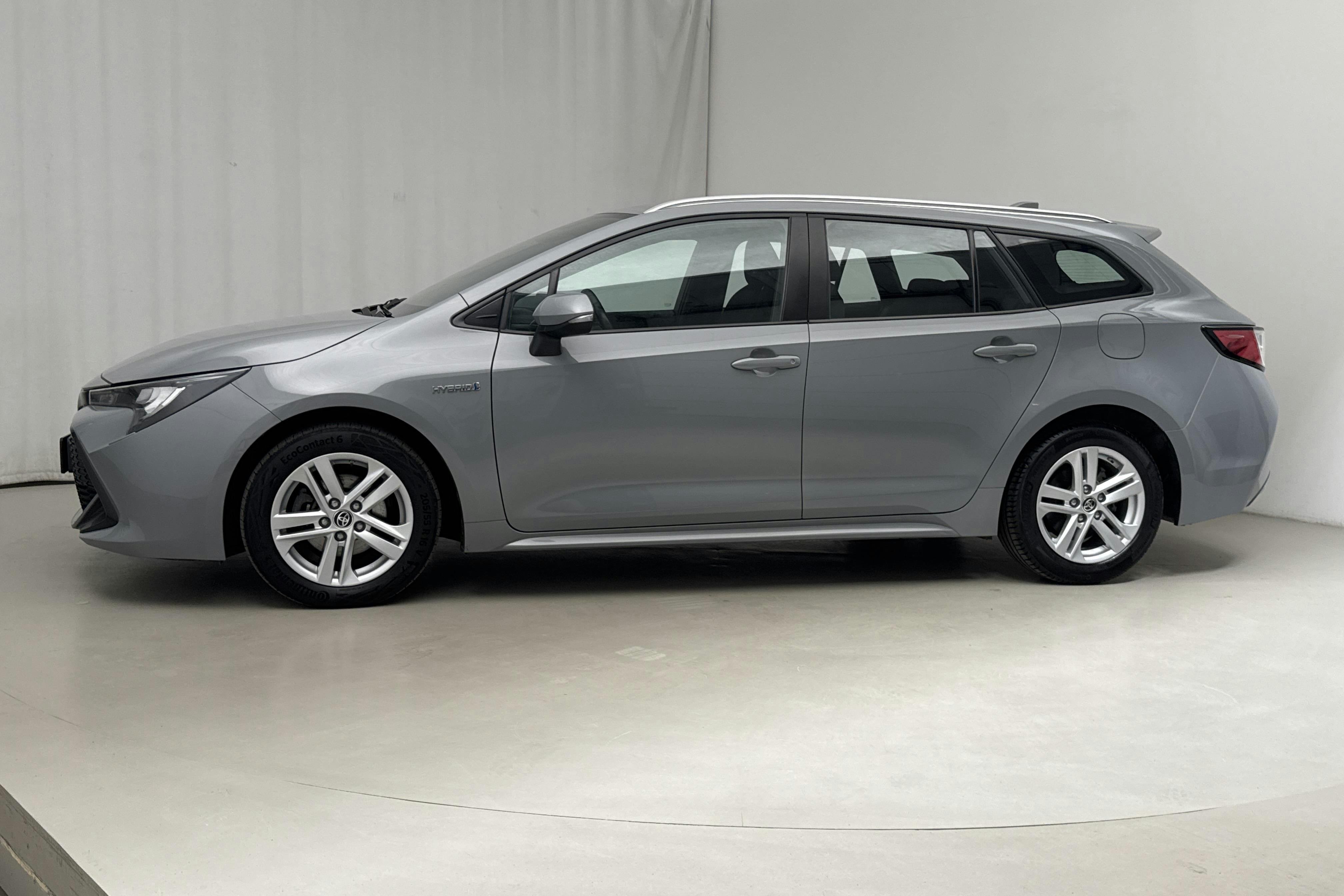 Toyota Corolla 1.8 Hybrid Touring Sports (122hk) - 6 509 mil - Automat - grå - 2021