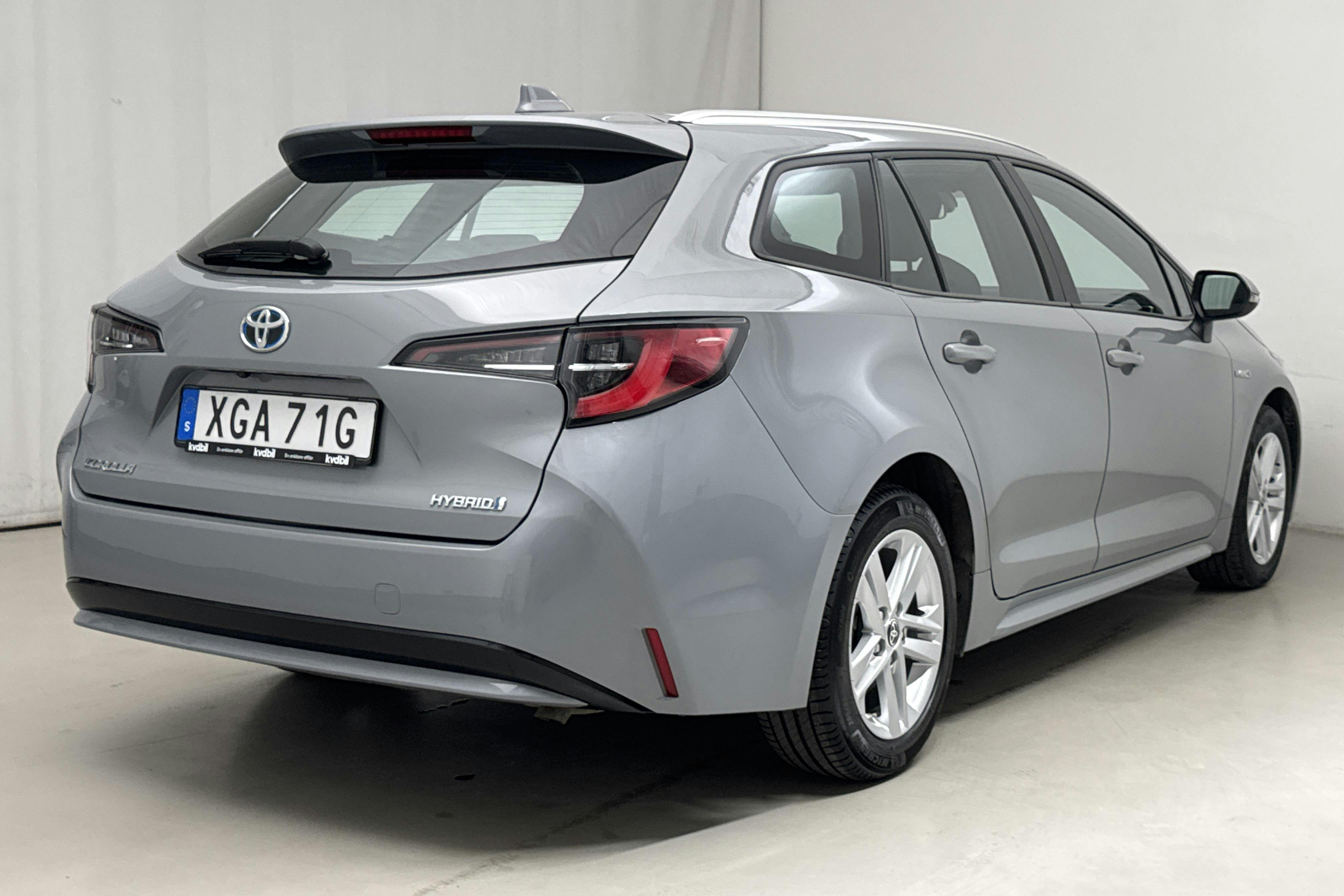 Toyota Corolla 1.8 Hybrid Touring Sports (122hk) - 6 509 mil - Automat - grå - 2021