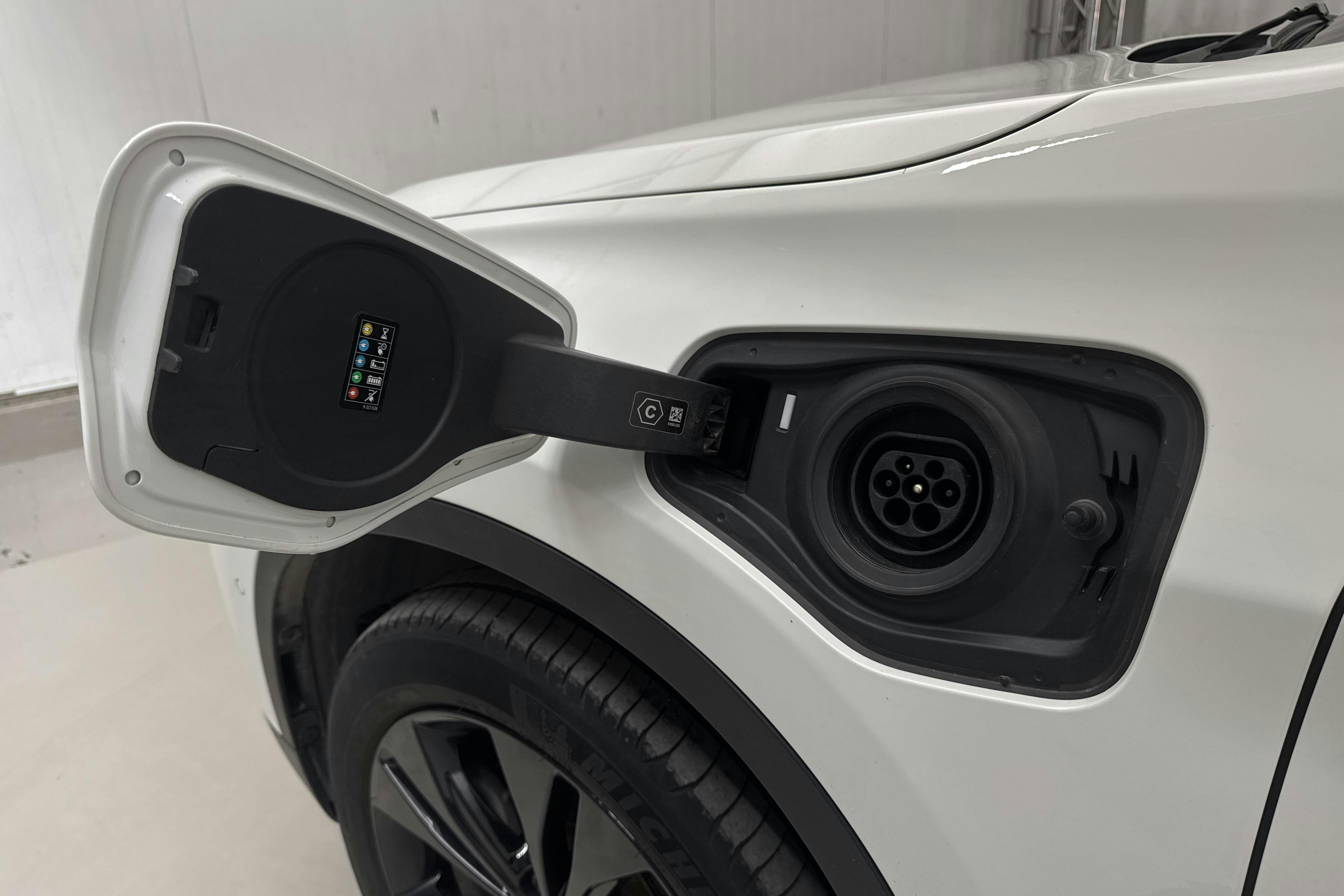 BMW X1 xDrive25e 9,7 kWh LCI, F48 (220hk) - 7 764 mil - Automat - vit - 2021