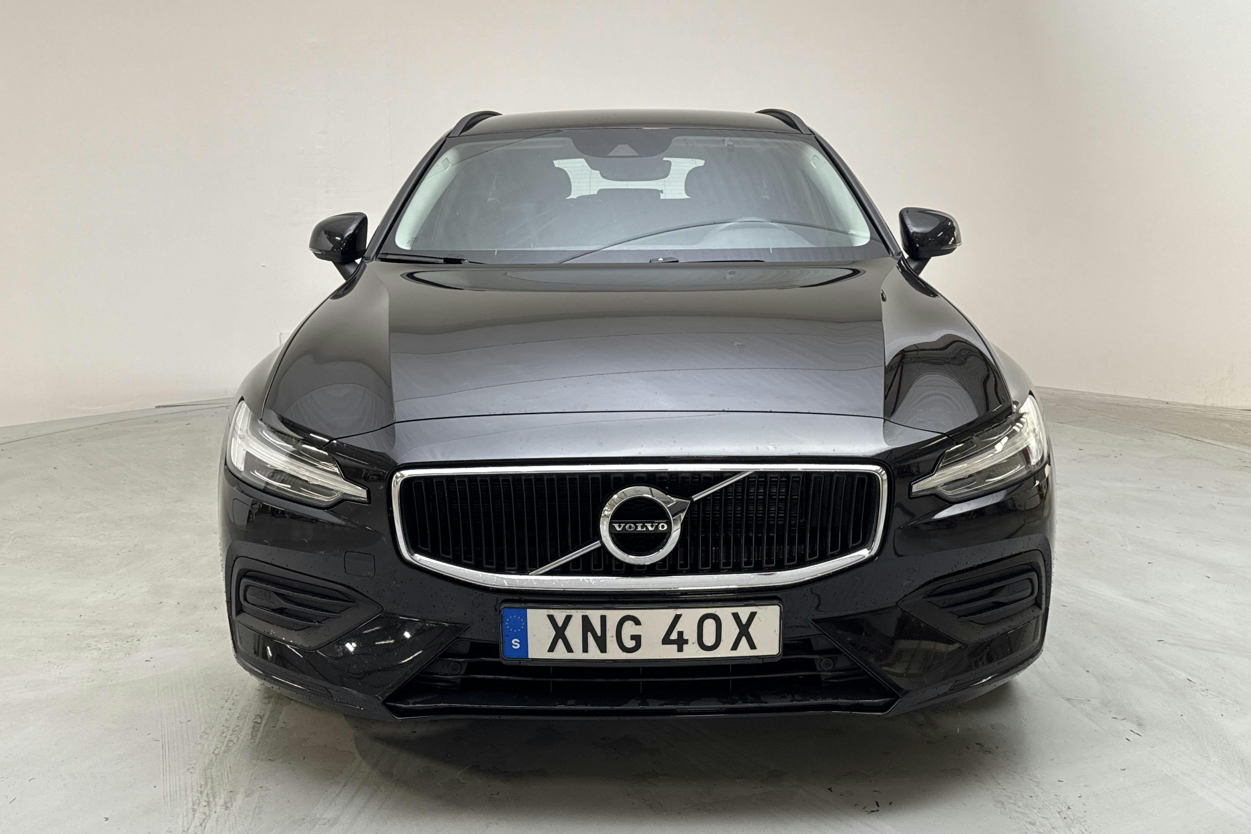 Volvo V60 D4 (190hk) - 72 260 km - Automatic - black - 2020