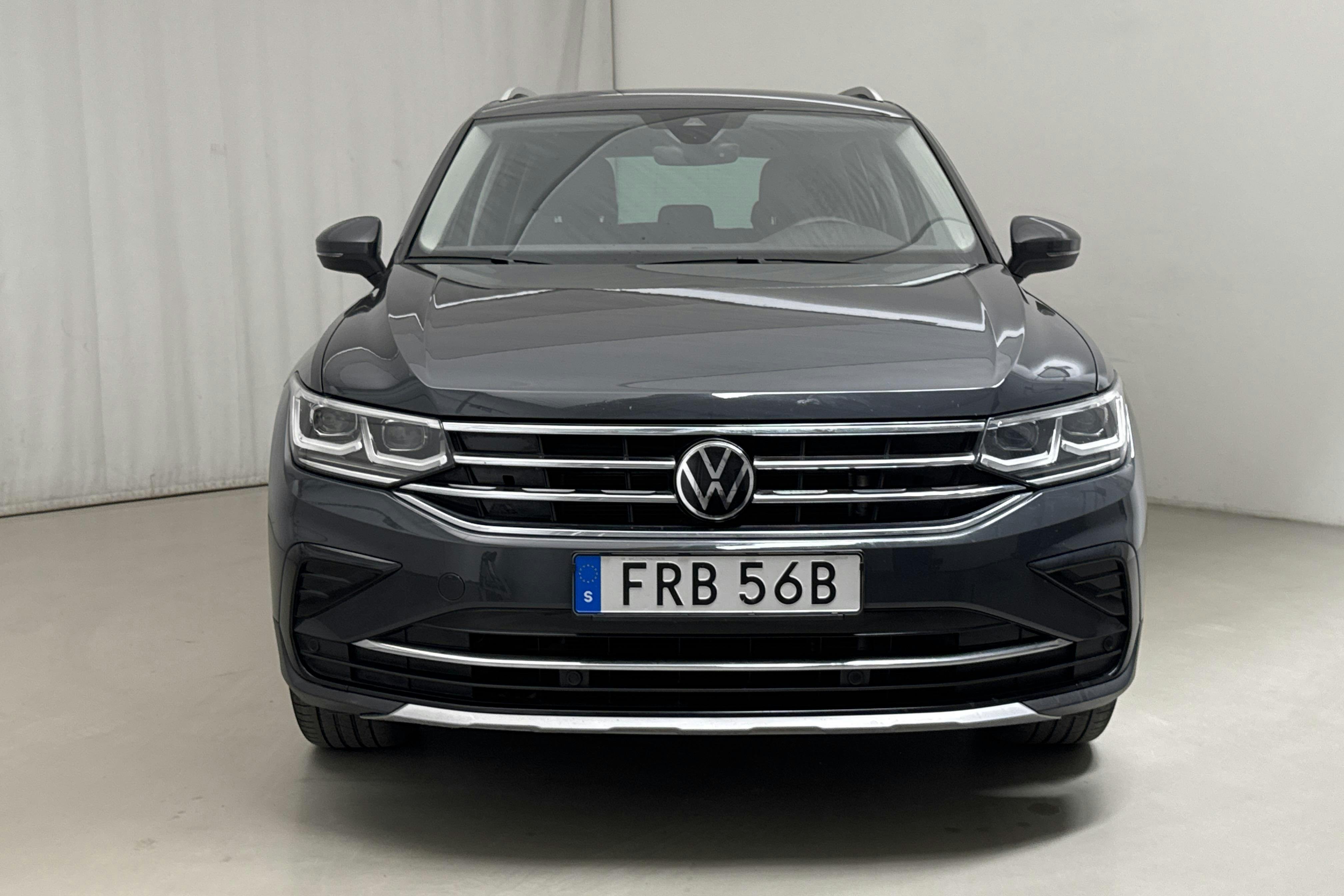 VW Tiguan 2.0 TSI 4MOTION (190hk) - 11 478 mil - Automat - grå - 2022