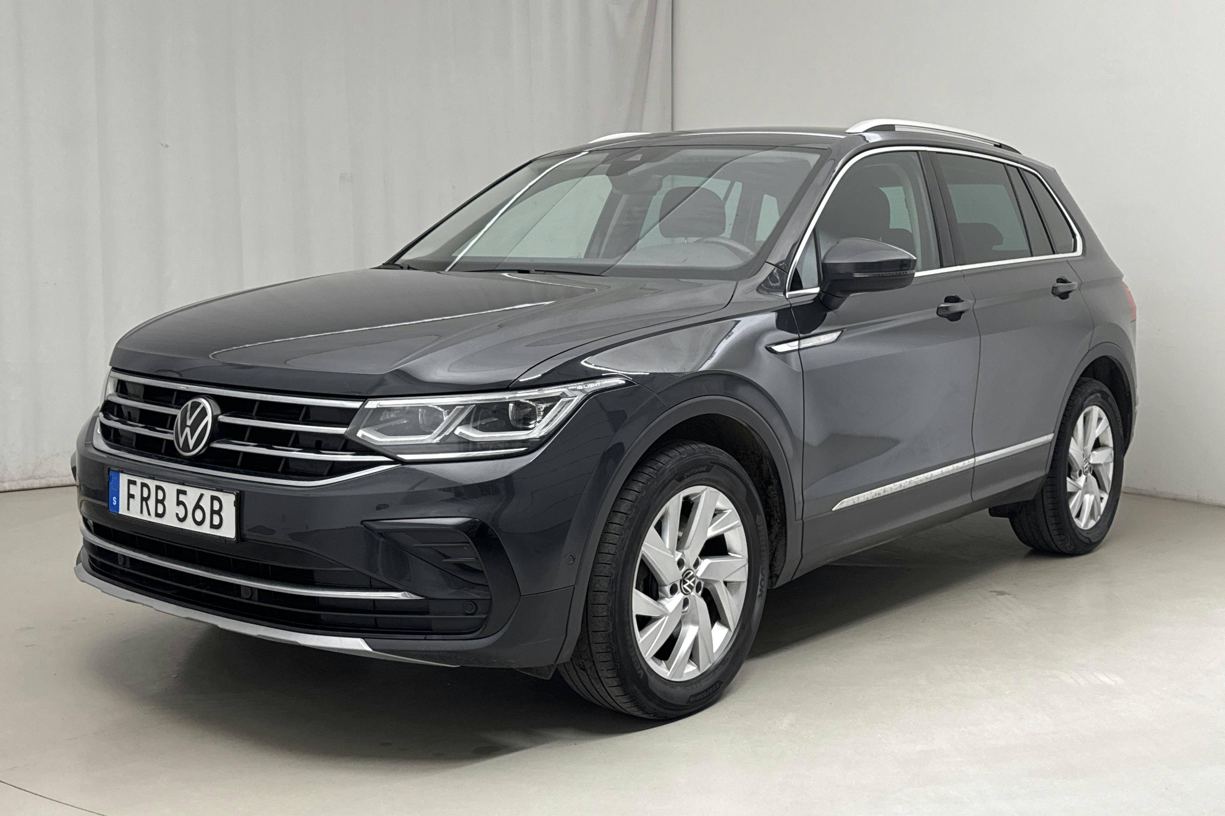 VW Tiguan 2.0 TSI 4MOTION (190hk) - 11 478 mil - Automat - grå - 2022
