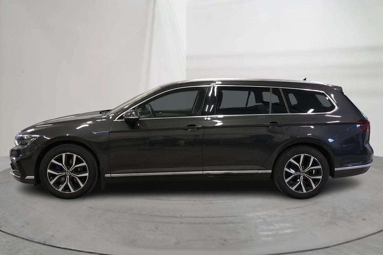 VW Passat 1.4 GTE Sportscombi (218hk) - 8 321 mil - Automat - Dark Grey - 2021