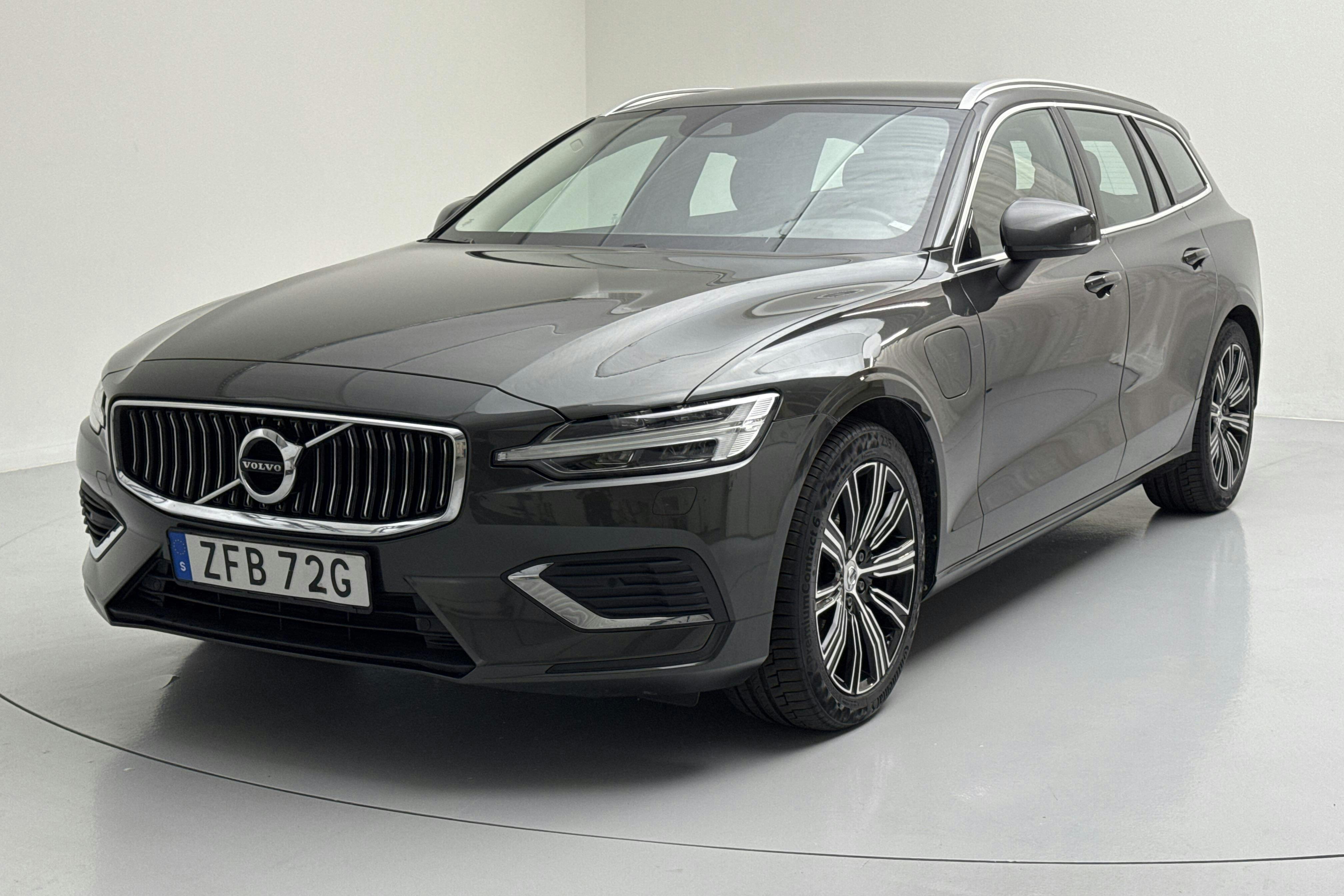 Volvo V60 T6 AWD Recharge (350hk) - 60 120 km - Automatic - Dark Grey - 2022